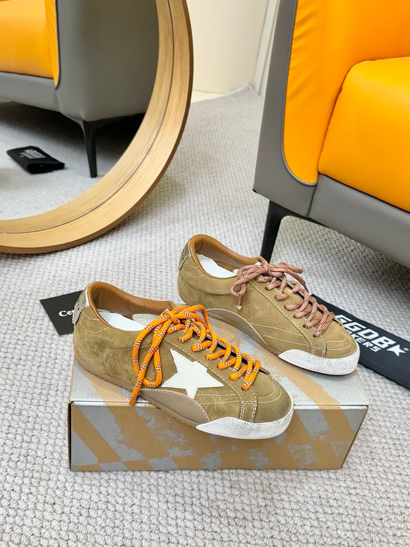LuxluxHouse Best Quality Shoes Golden Goose