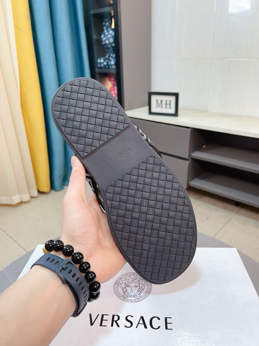 LuxluxHouse Best Quality Sandals Versace