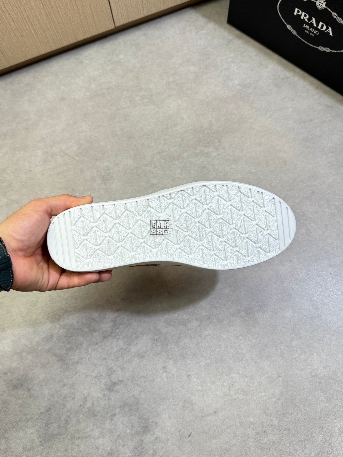 LuxluxHouse Best Quality Shoes Prada
