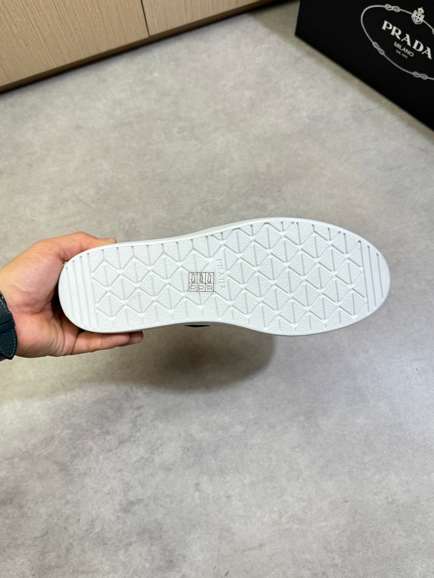 LuxluxHouse Best Quality Shoes Prada
