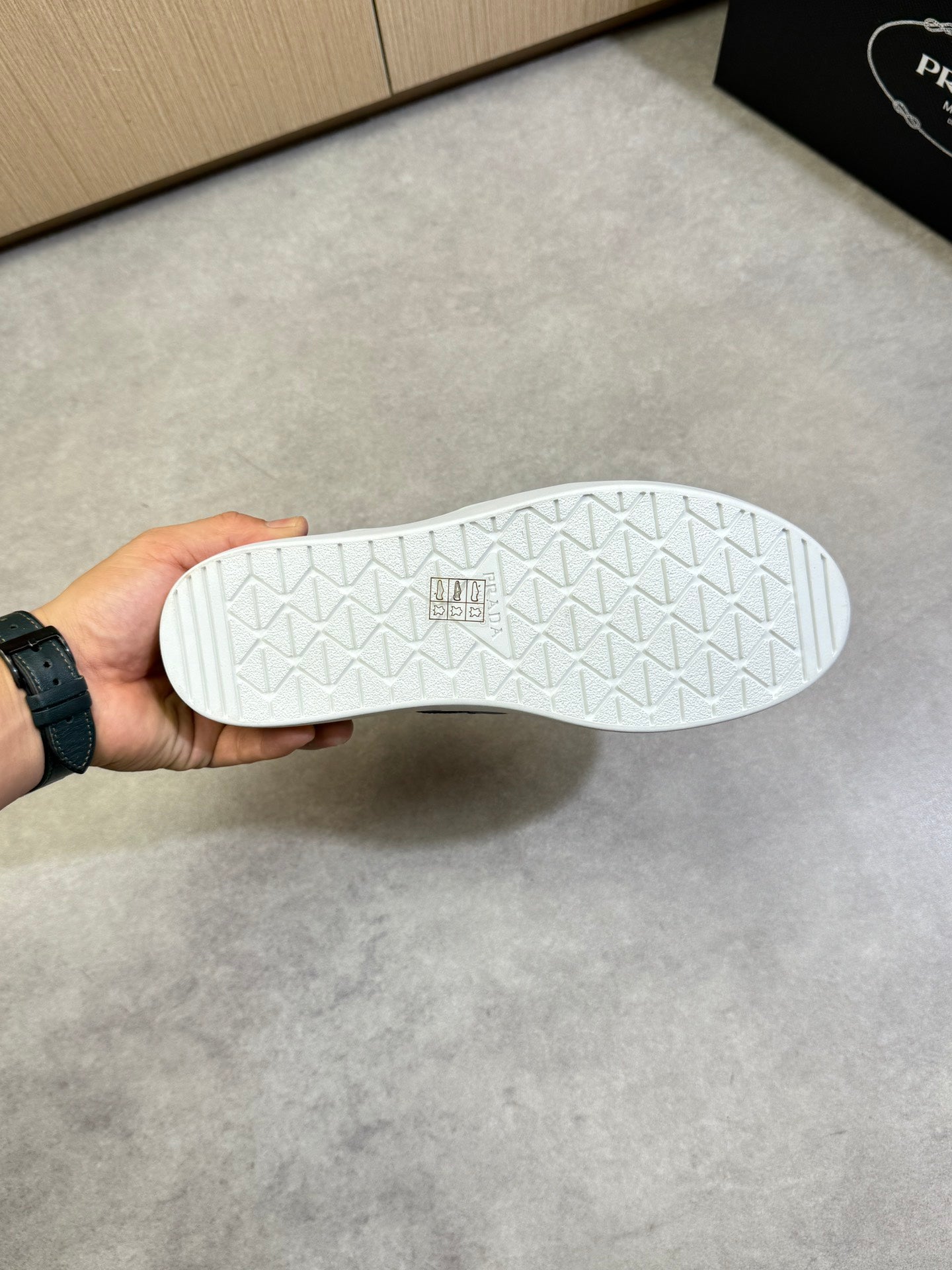 LuxluxHouse Best Quality Shoes Prada