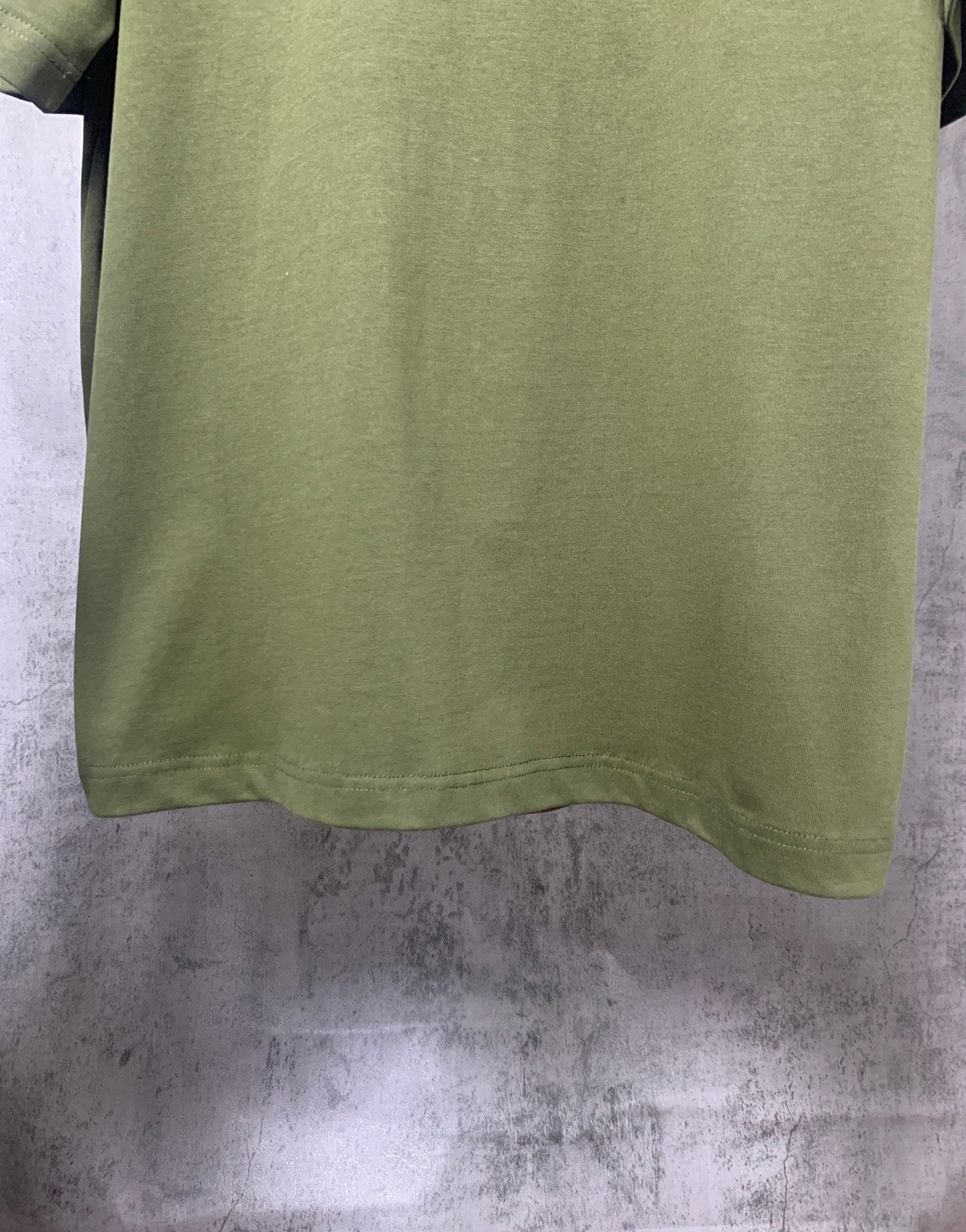 LuxluxHouse Best Quality Clothes T-shirt Loewe