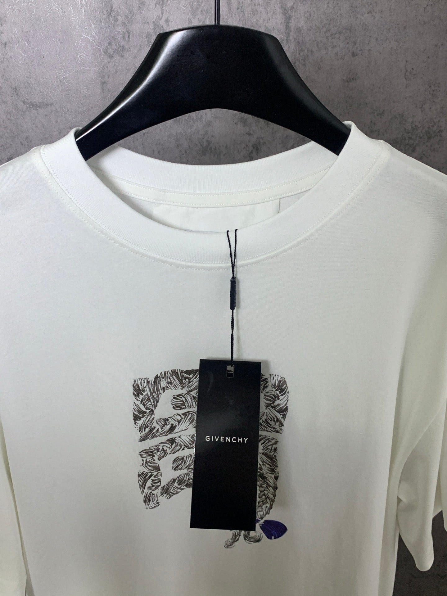 LuxluxHouse Best Quality Clothes Givenchy T-shirt