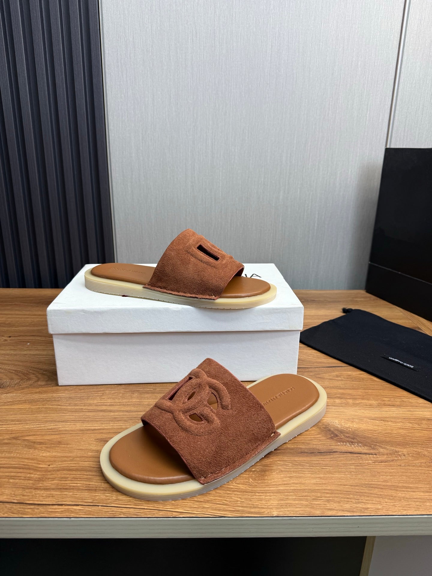 LuxluxHouse Best Quality Sandals Dolce & Gabbana