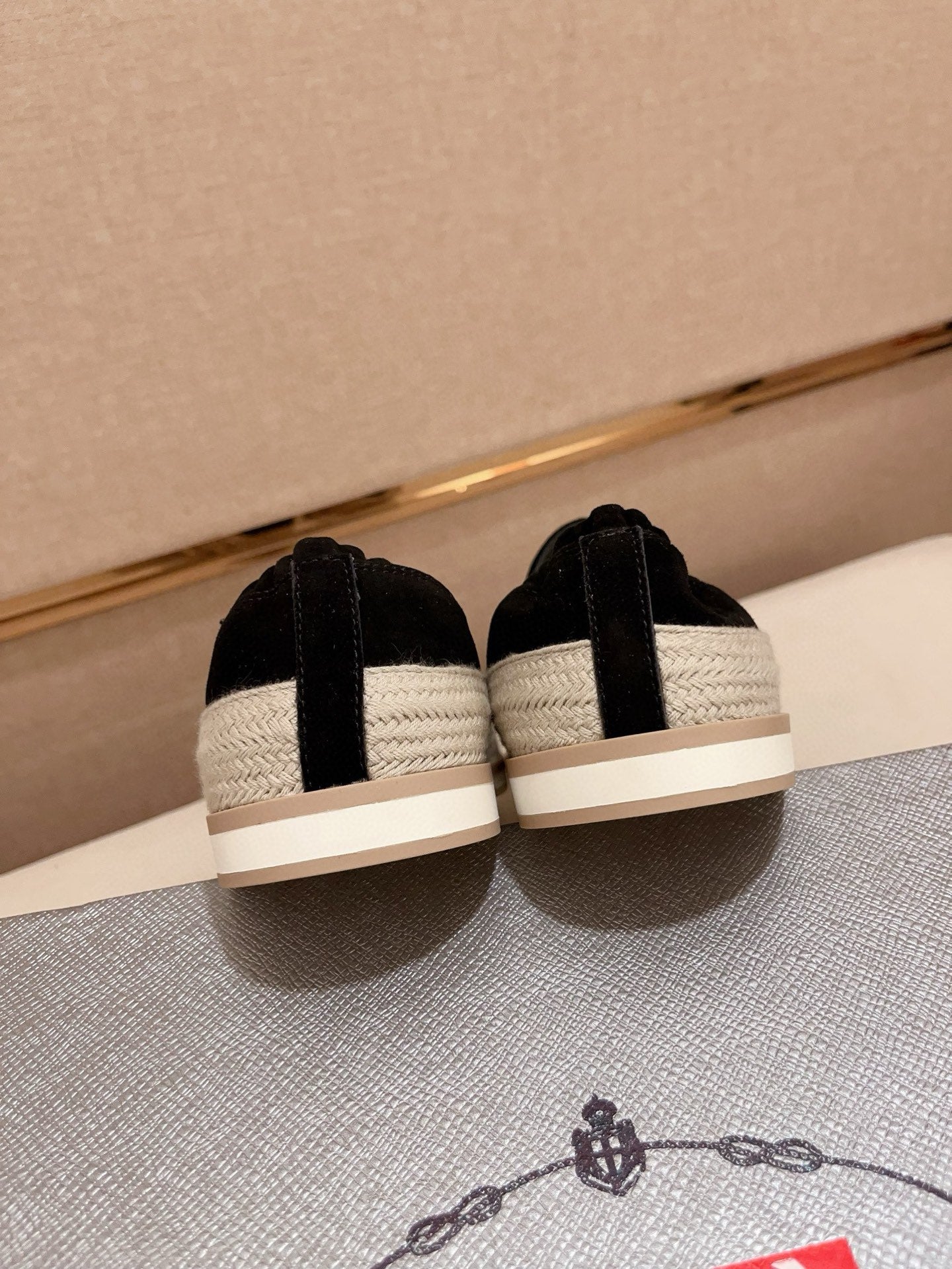 LuxluxHouse Best Quality Shoes Prada