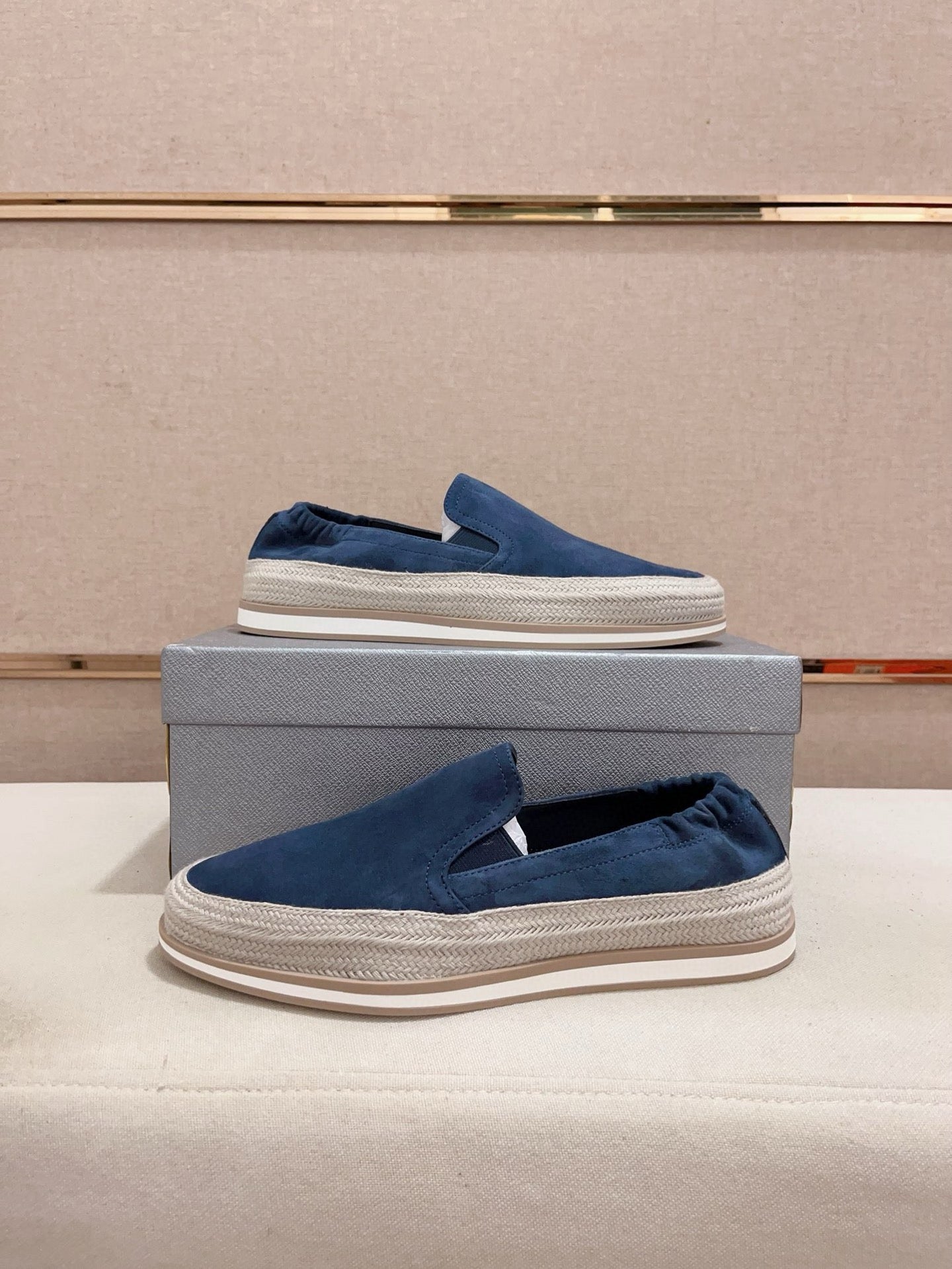LuxluxHouse Best Quality Shoes Prada