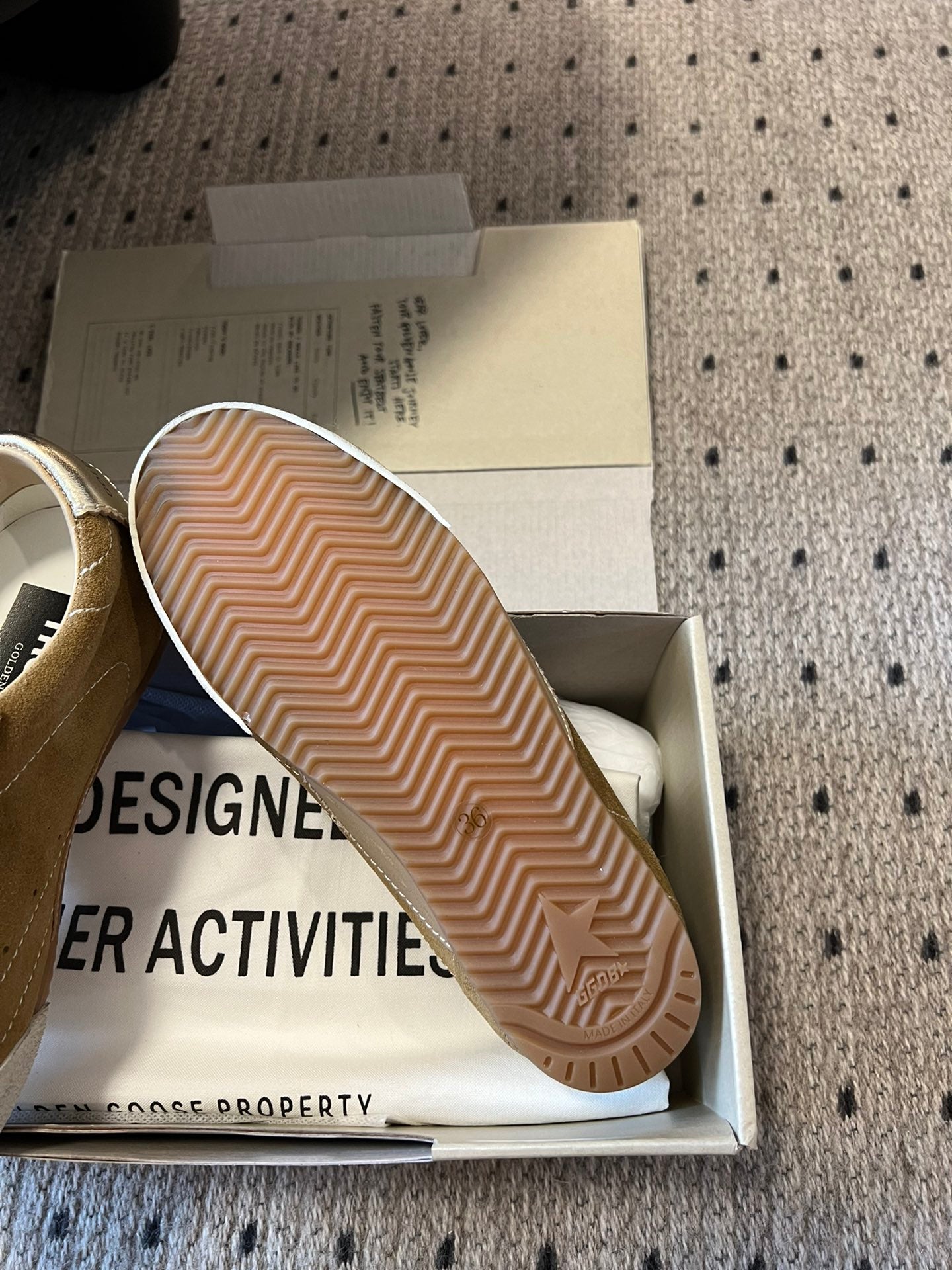 LuxluxHouse Best Quality Shoes Golden Goose