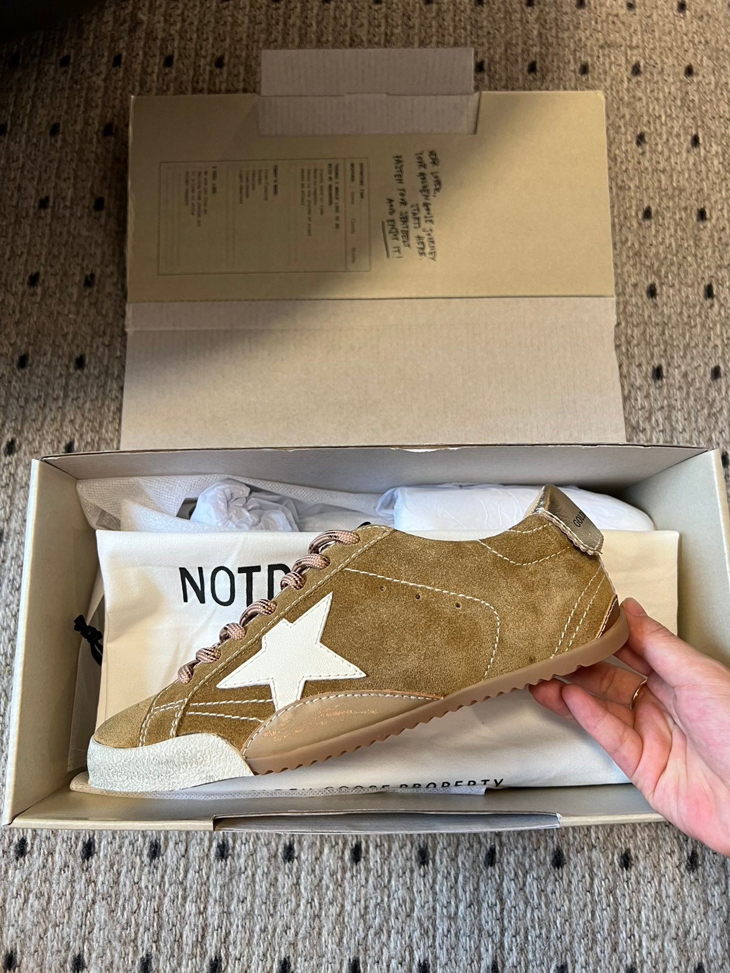 LuxluxHouse Best Quality Shoes Golden Goose
