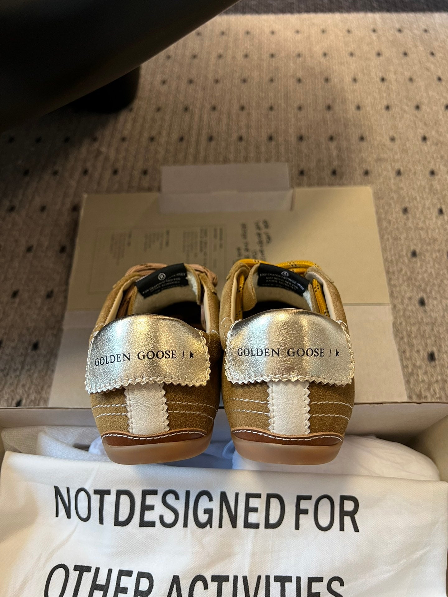 LuxluxHouse Best Quality Shoes Golden Goose