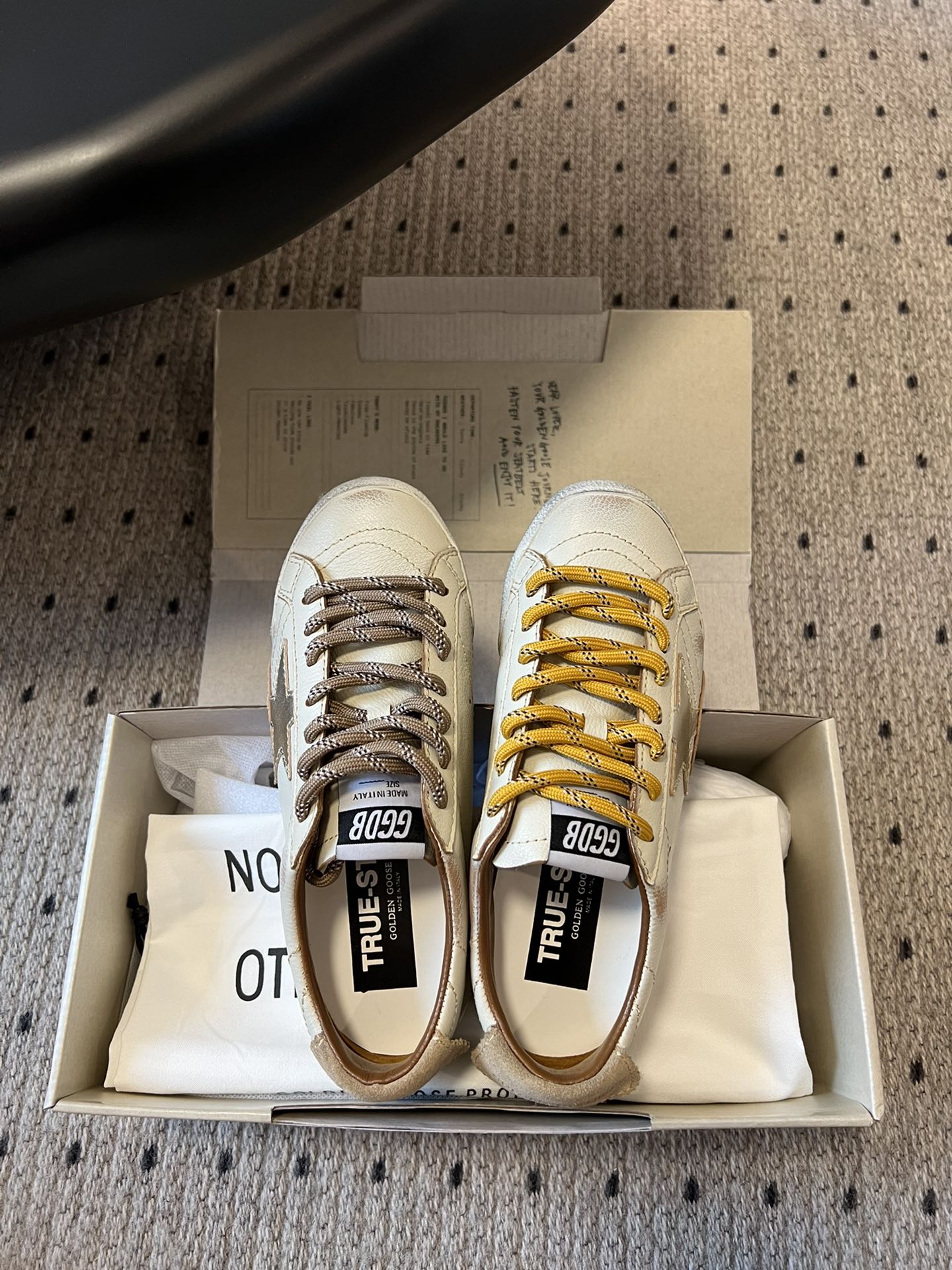 LuxluxHouse Best Quality Shoes Golden Goose