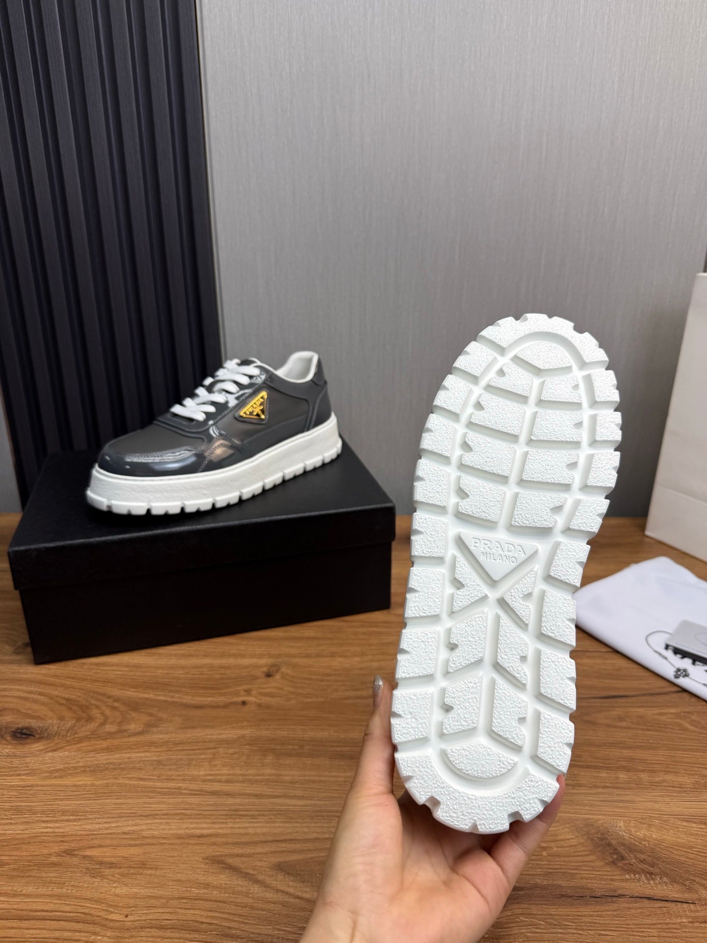 LuxluxHouse Best Quality Shoes Prada