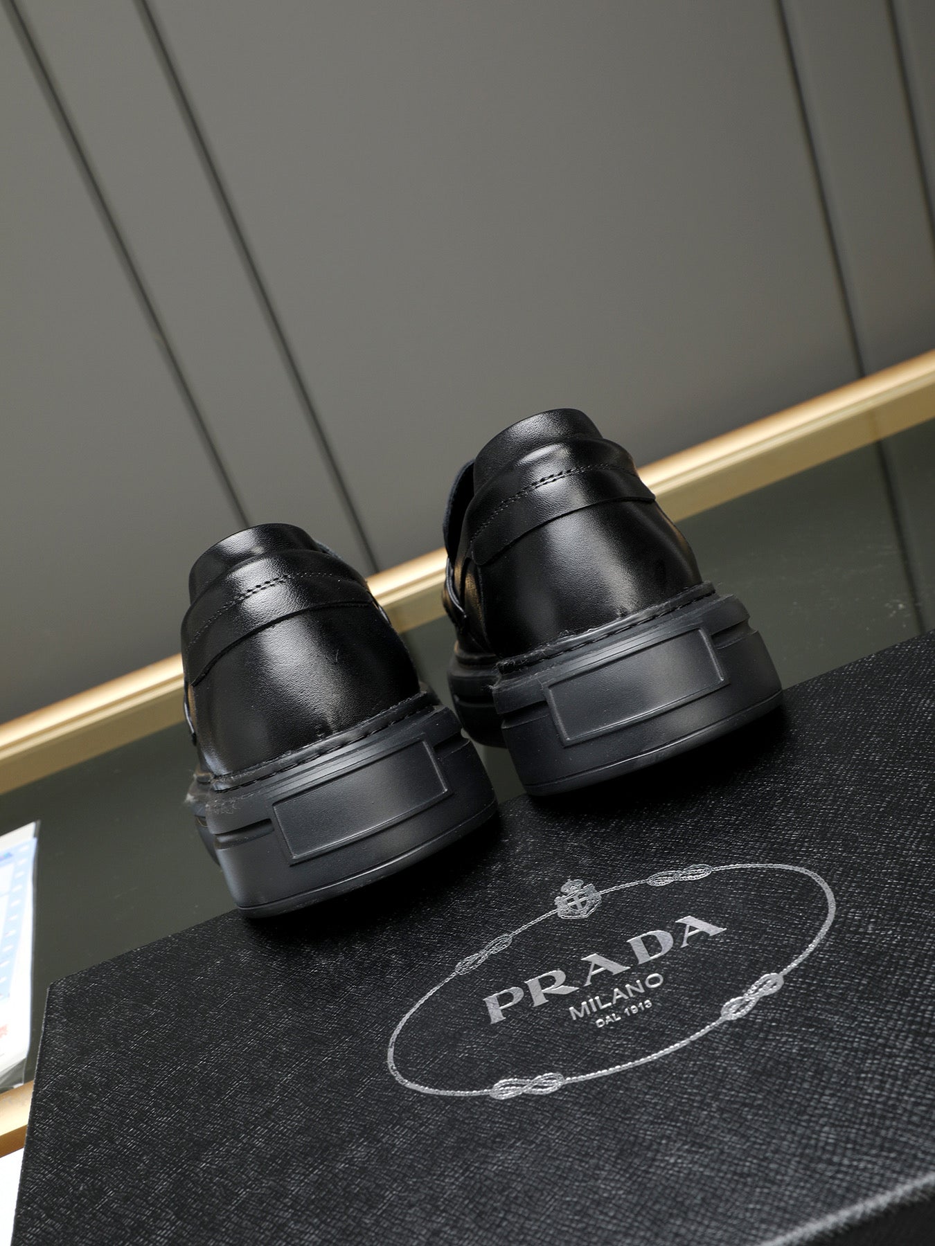 LuxluxHouse Best Quality Shoes Prada