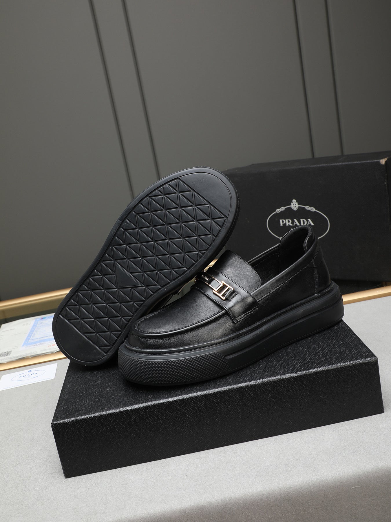 LuxluxHouse Best Quality Shoes Prada