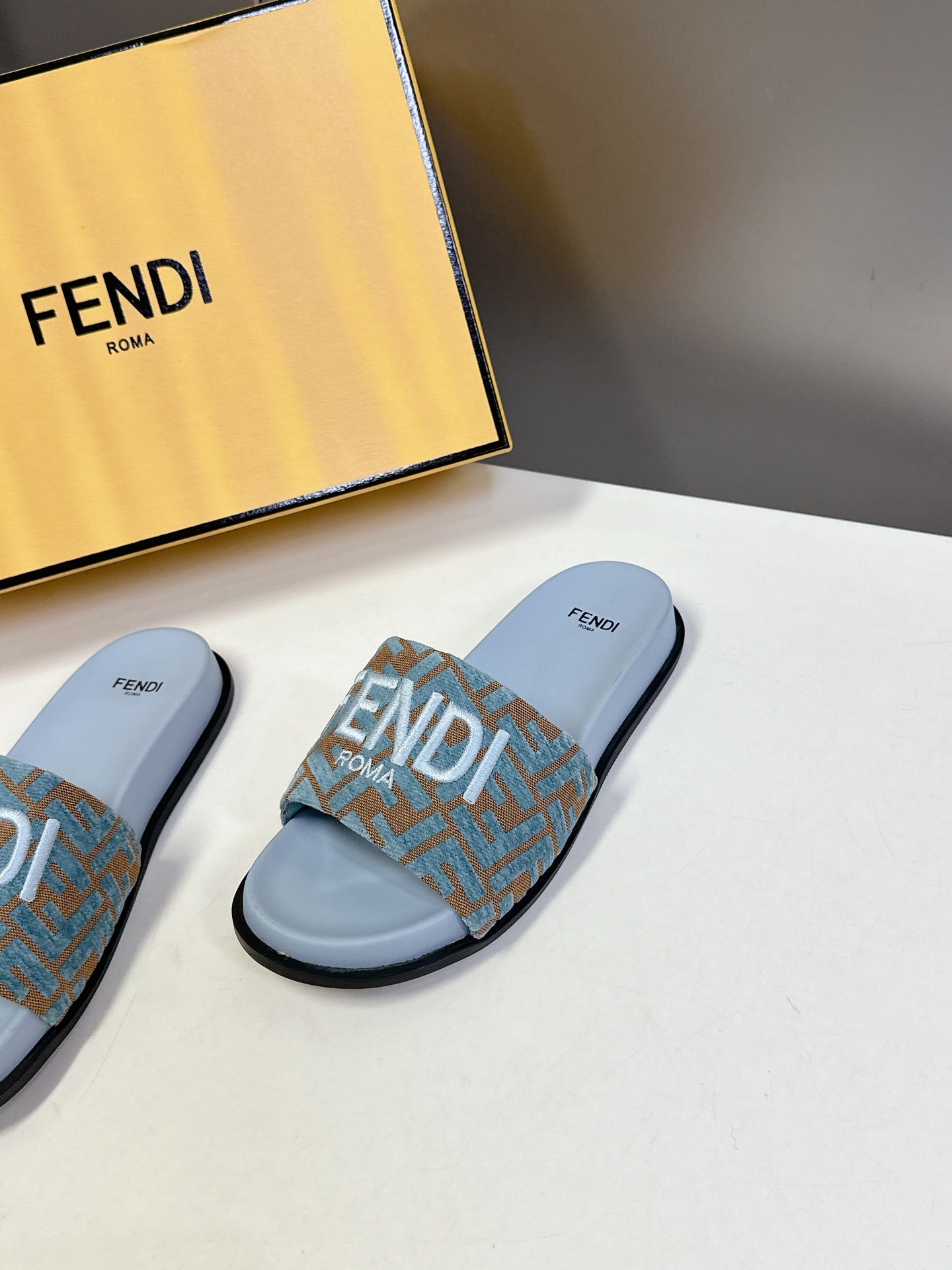 LuxluxHouse Best Quality Fendi Women Shoes