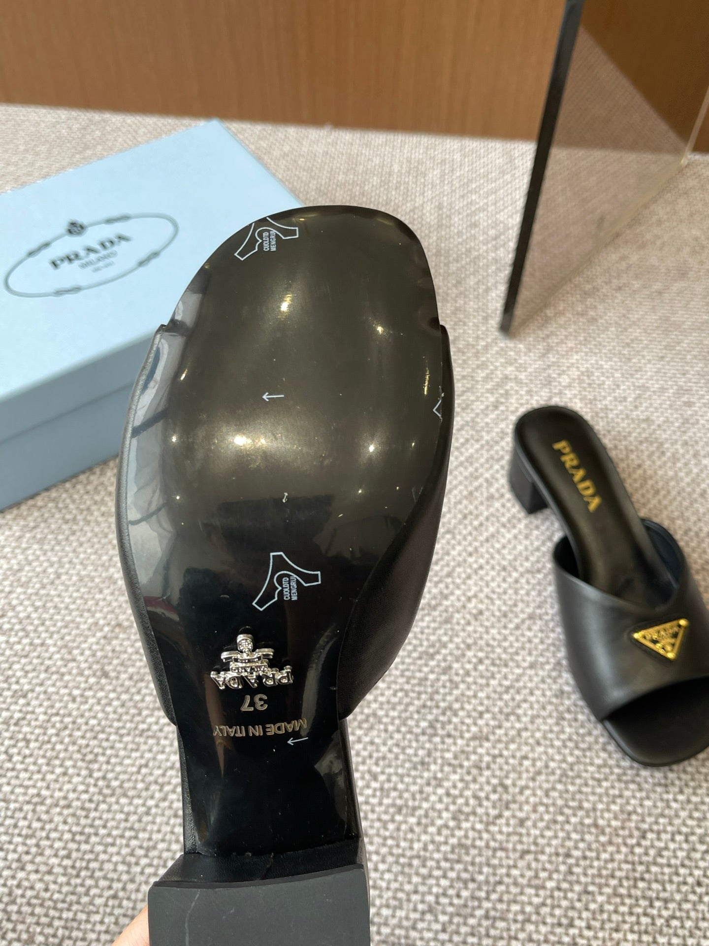 LuxluxHouse Best Quality Women Shoes Prada