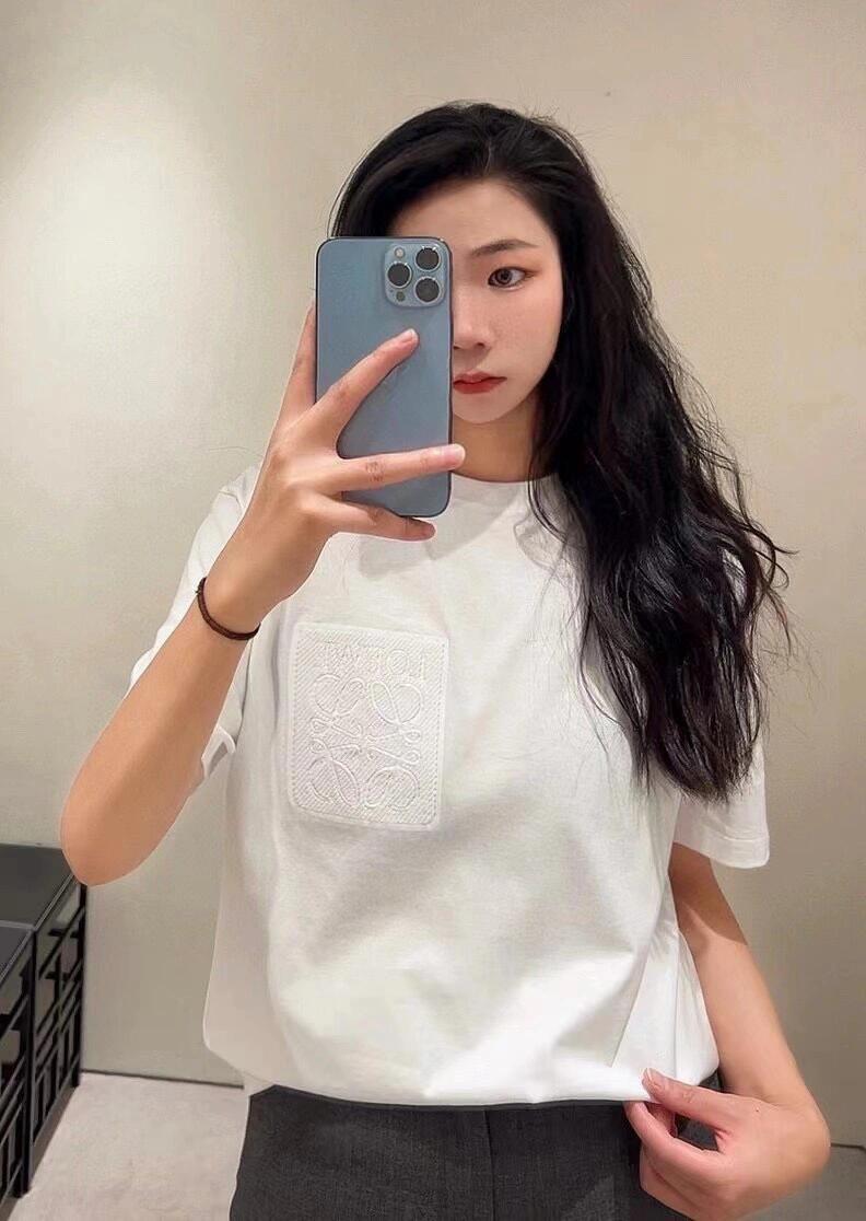 LuxluxHouse Best Quality Clothes T-shirt Loewe