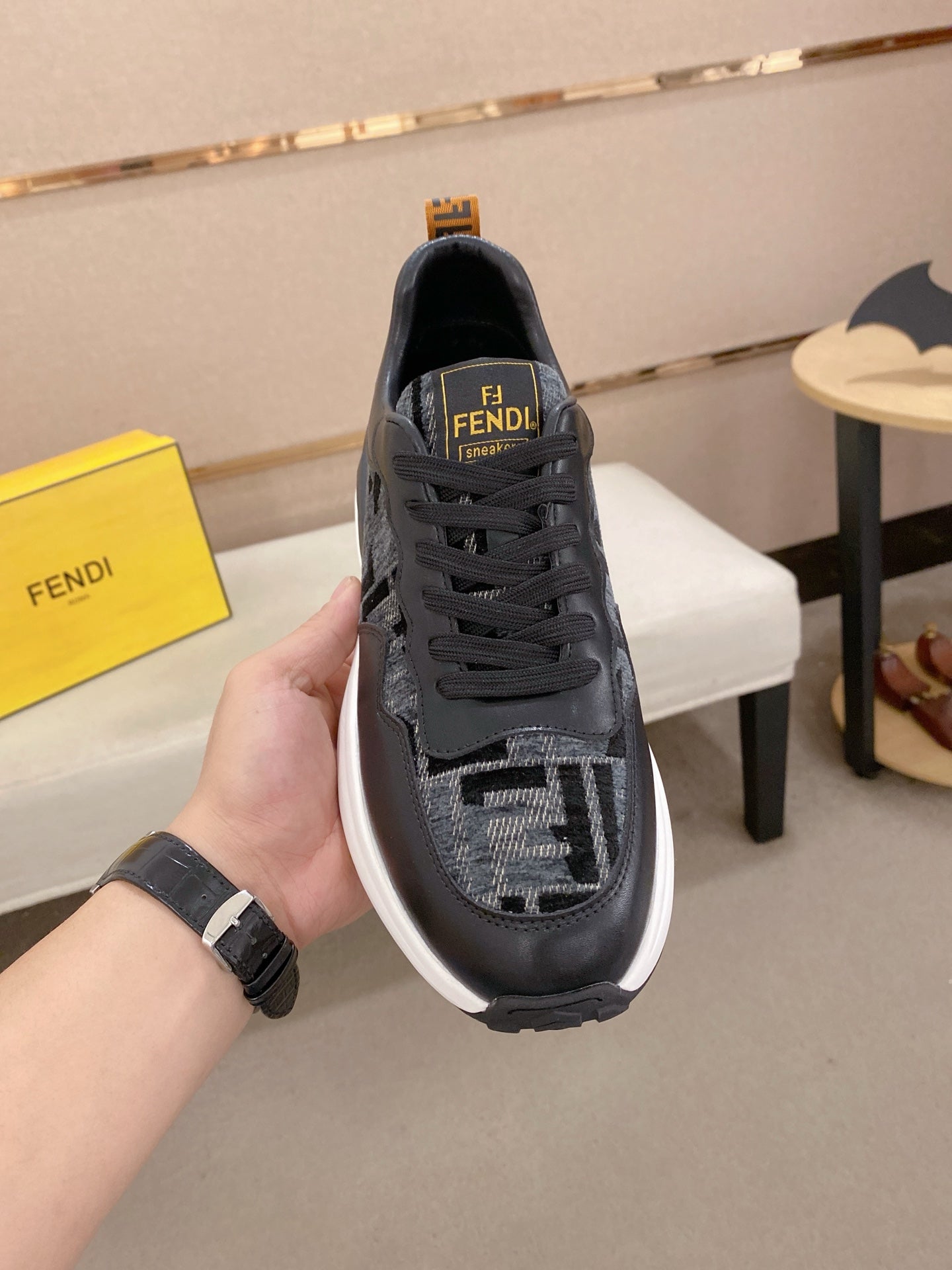 LuxluxHouse Best Quality Shoes Fendi