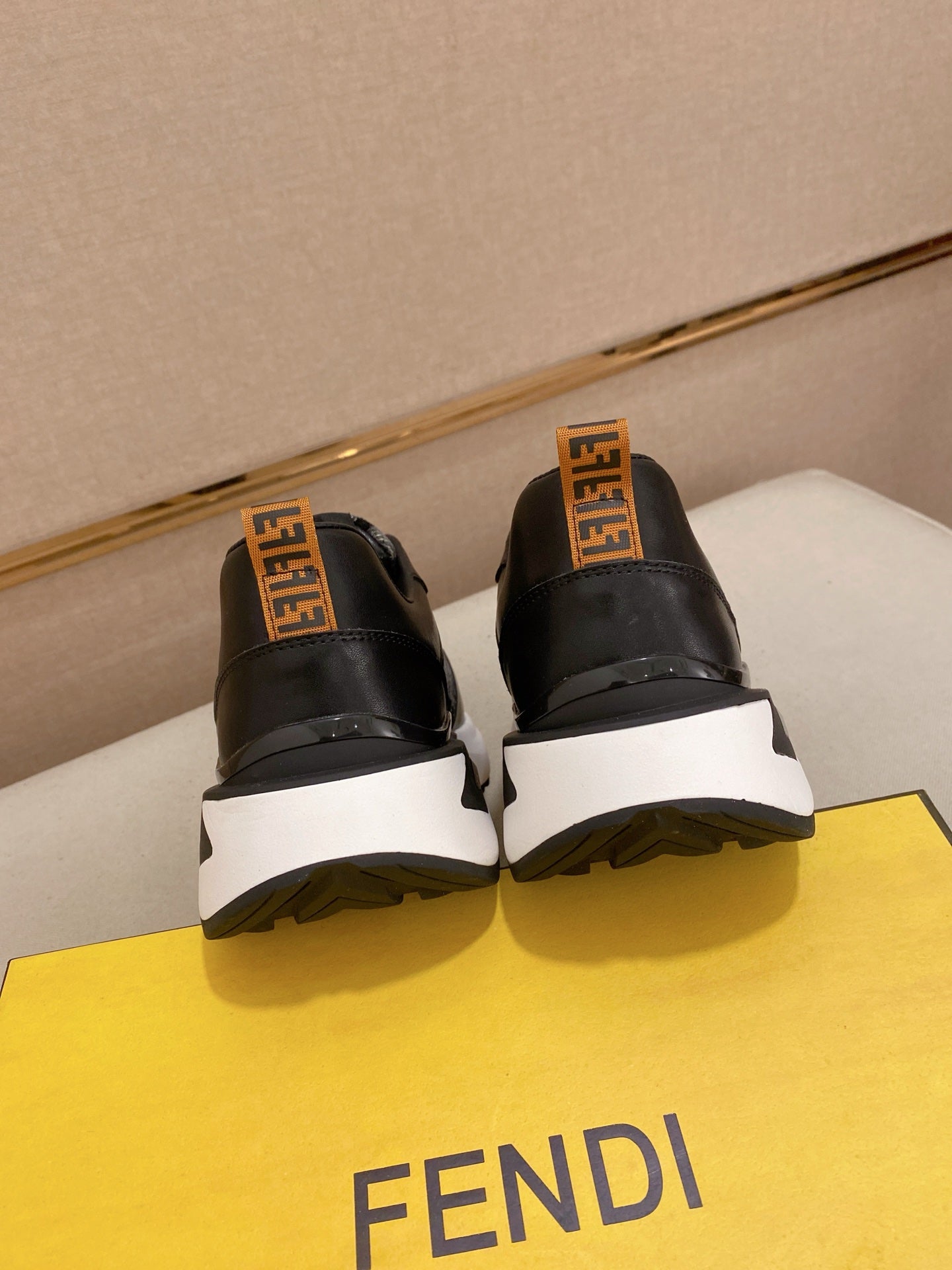 LuxluxHouse Best Quality Shoes Fendi
