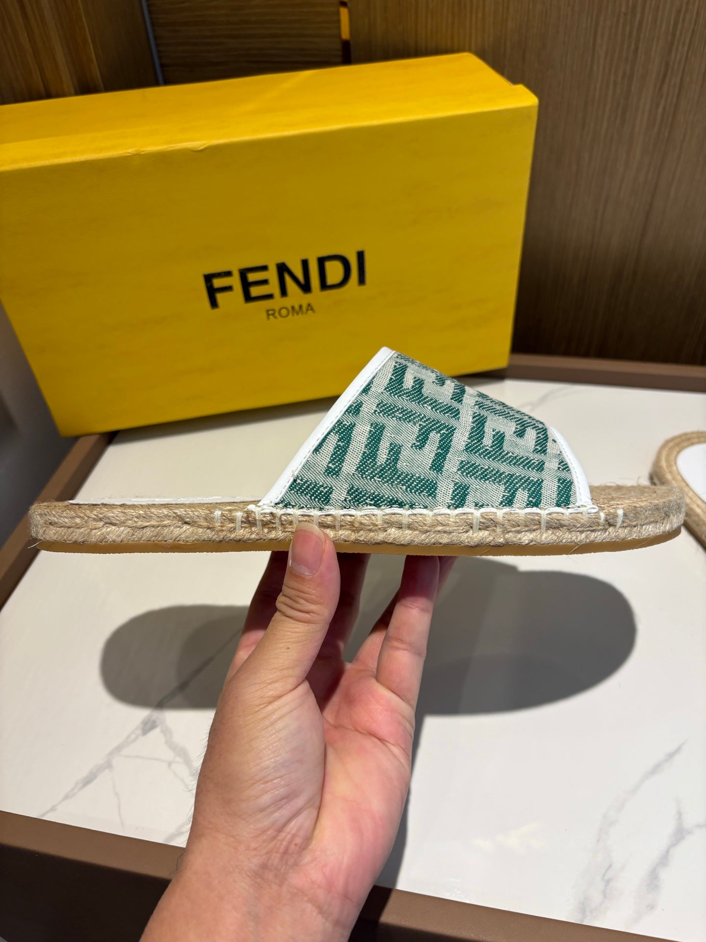 LuxluxHouse Best Quality Sandals Fendi