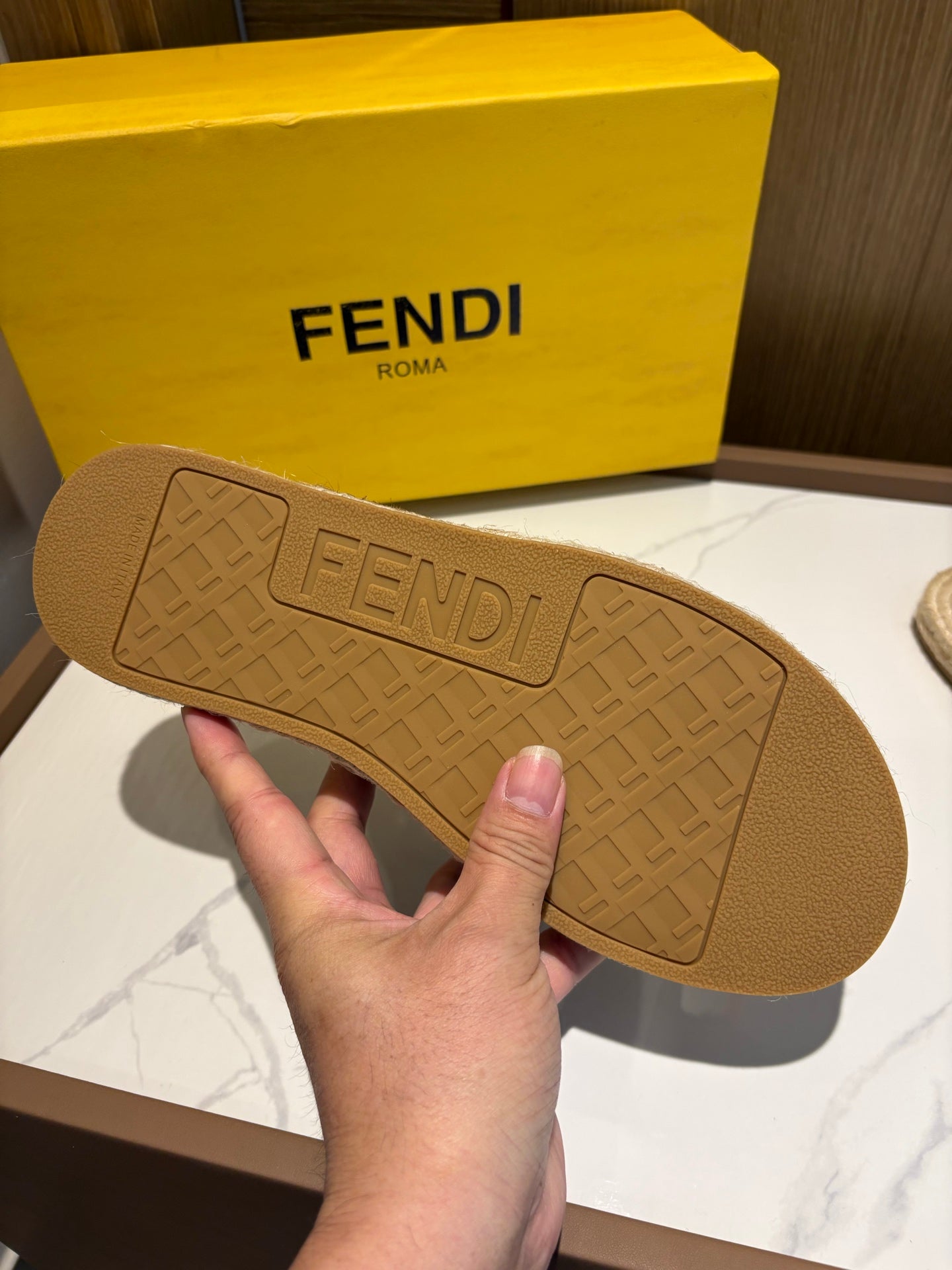 LuxluxHouse Best Quality Sandals Fendi