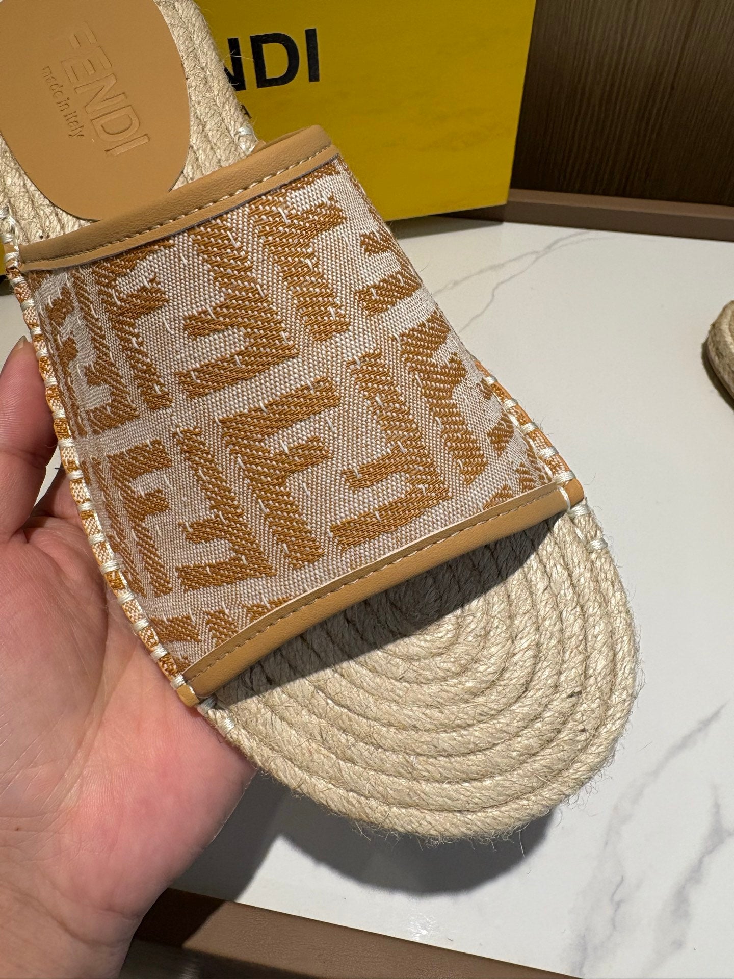 LuxluxHouse Best Quality Sandals Fendi