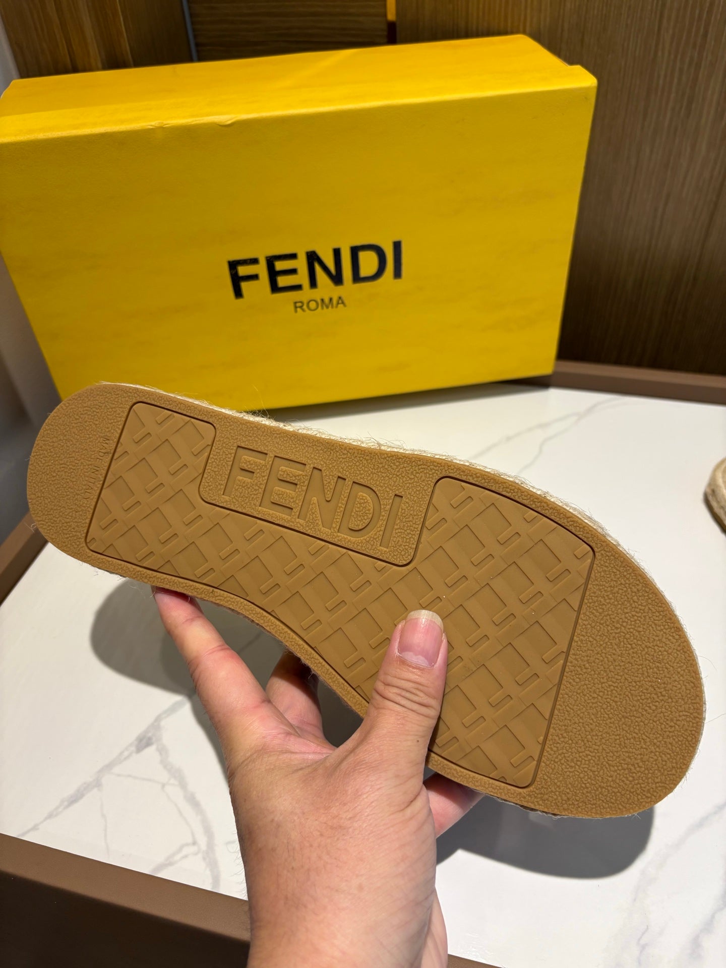 LuxluxHouse Best Quality Sandals Fendi