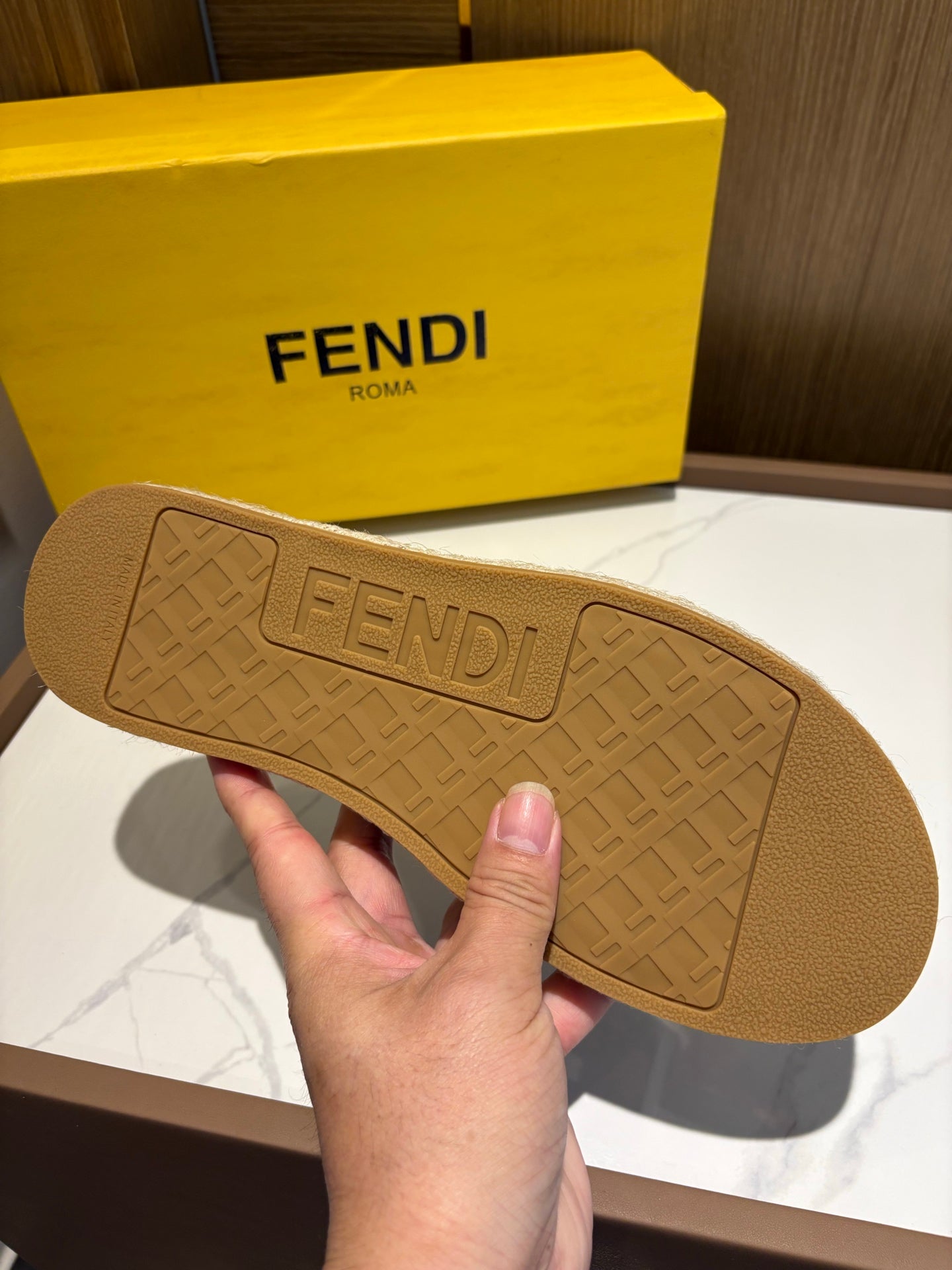 LuxluxHouse Best Quality Sandals Fendi