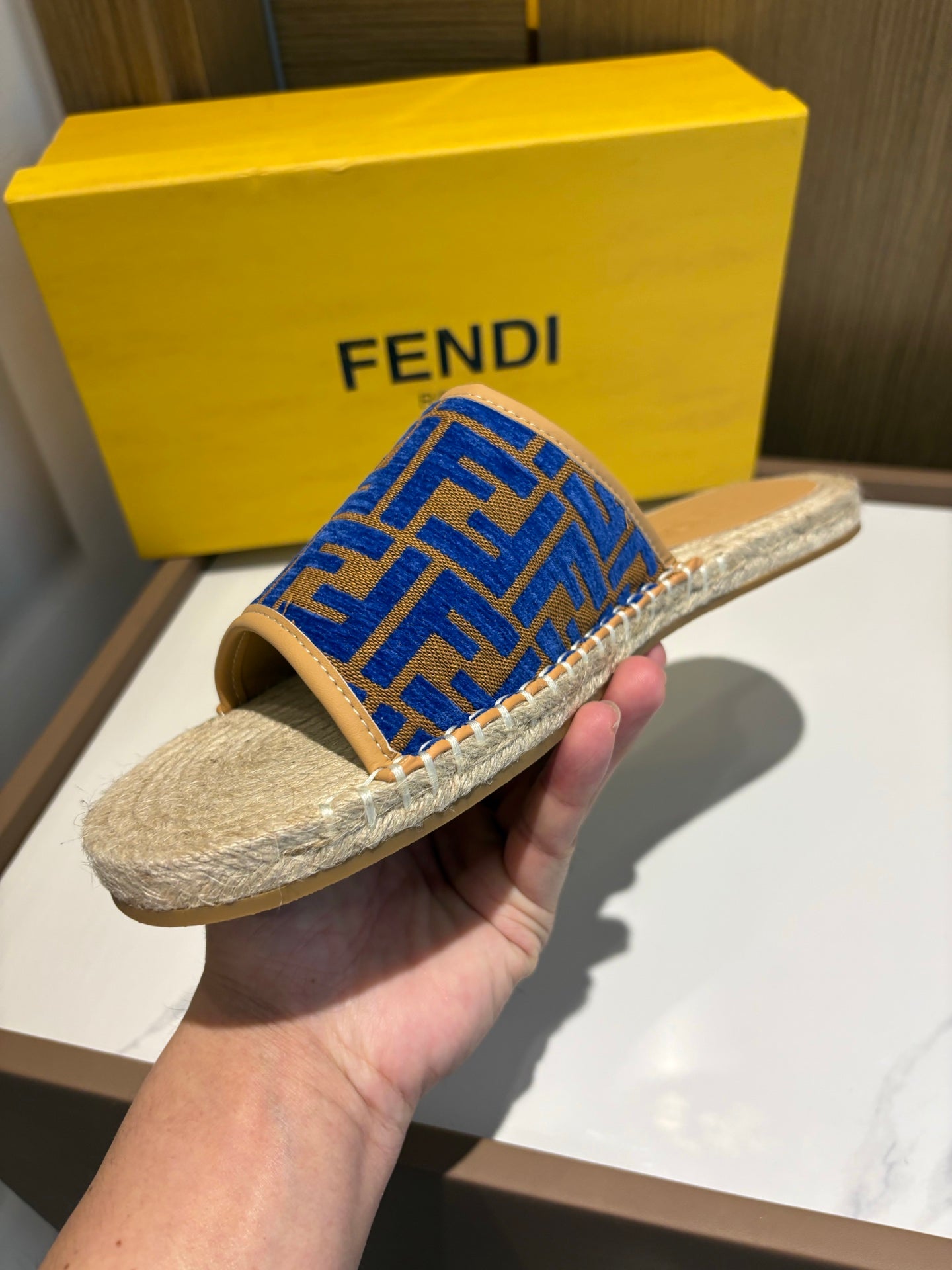 LuxluxHouse Best Quality Sandals Fendi