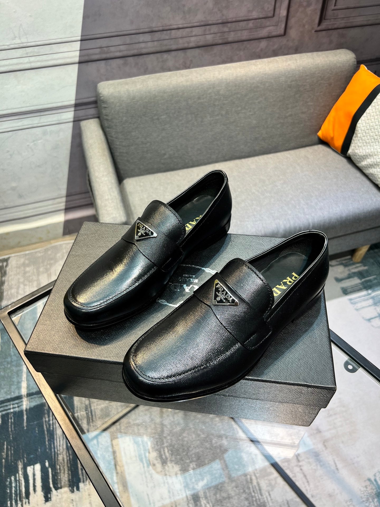LuxluxHouse Best Quality Shoes Prada