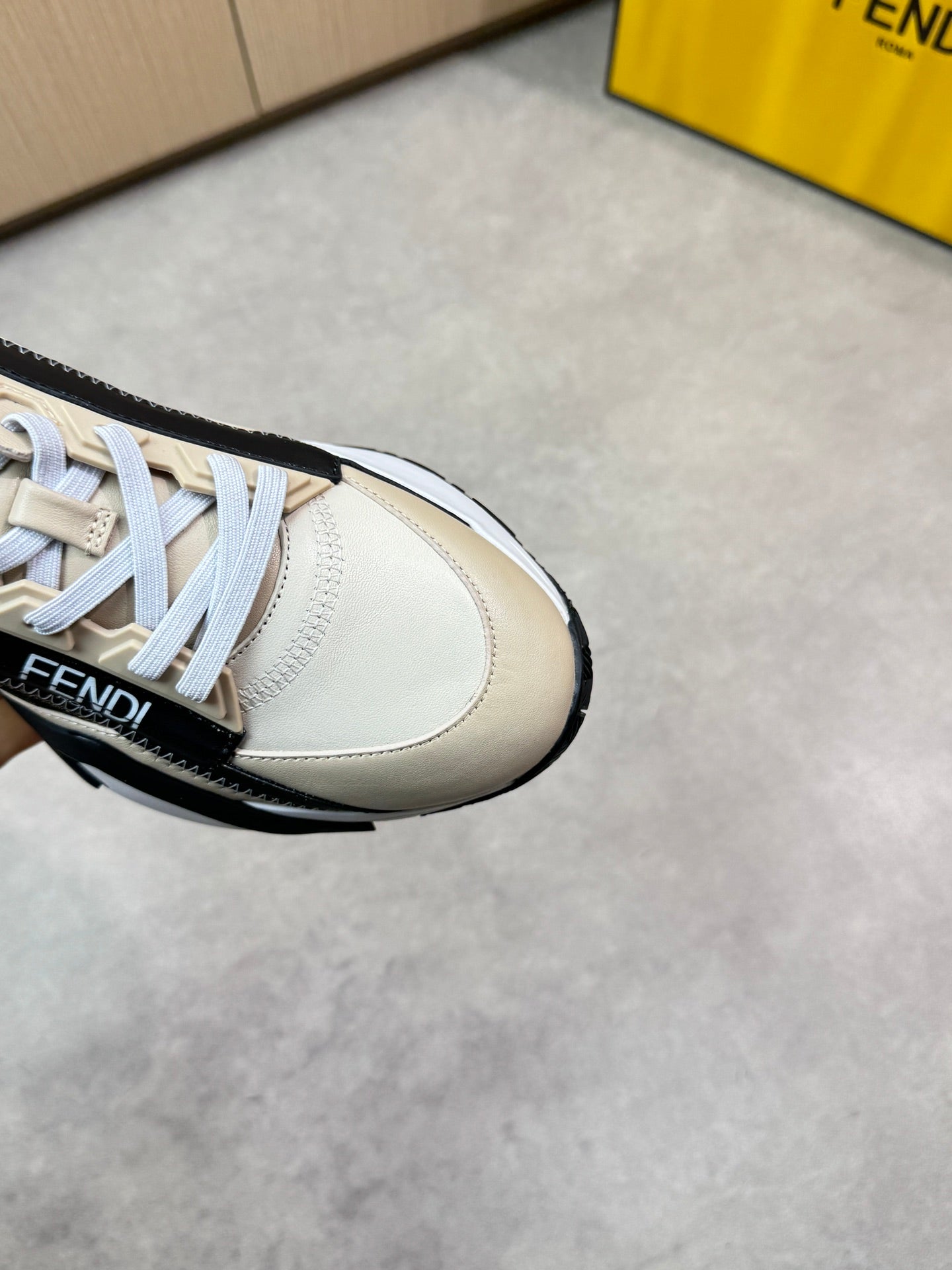 LuxluxHouse Best Quality Shoes Fendi