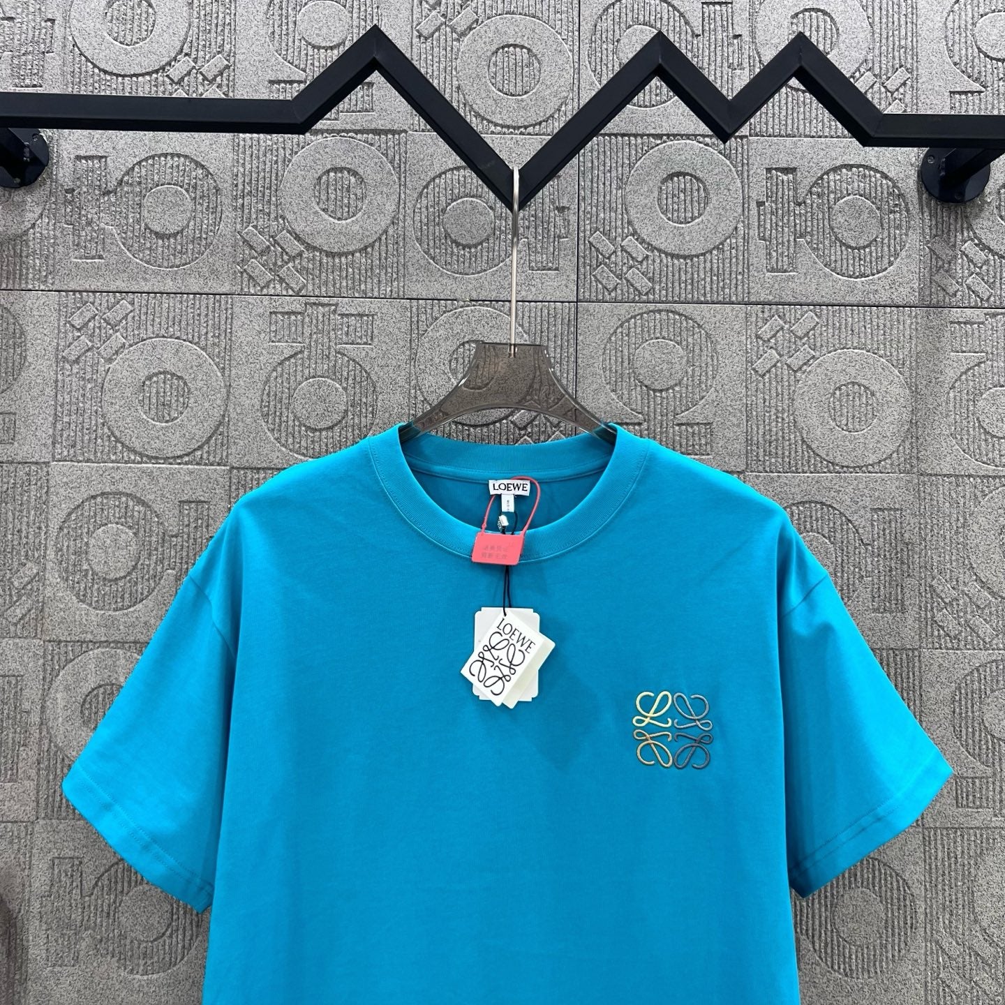 LuxluxHouse Best Quality Clothes T-shirt Loewe