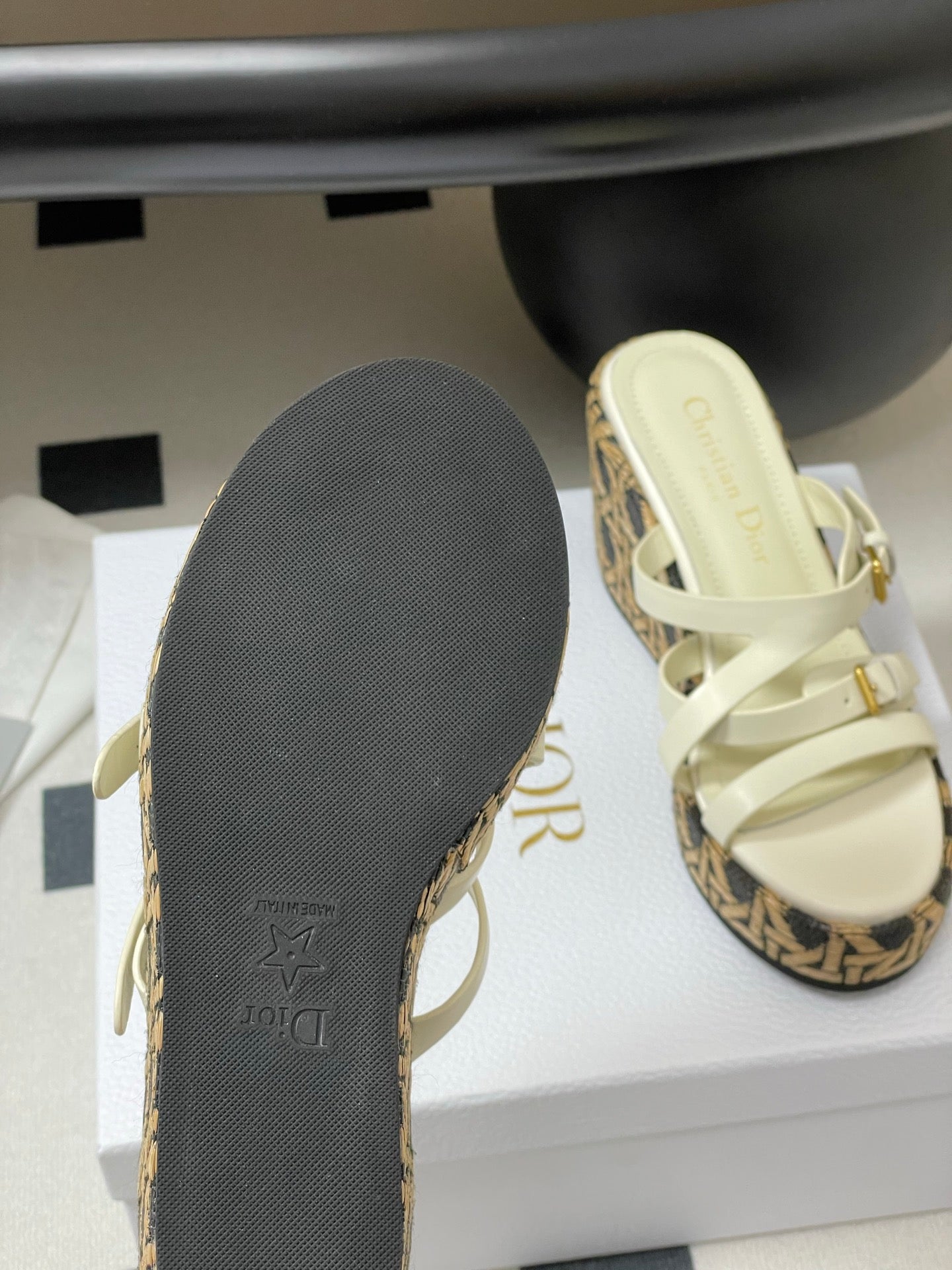 LuxluxHouse Best Quality Women Shoes Dior