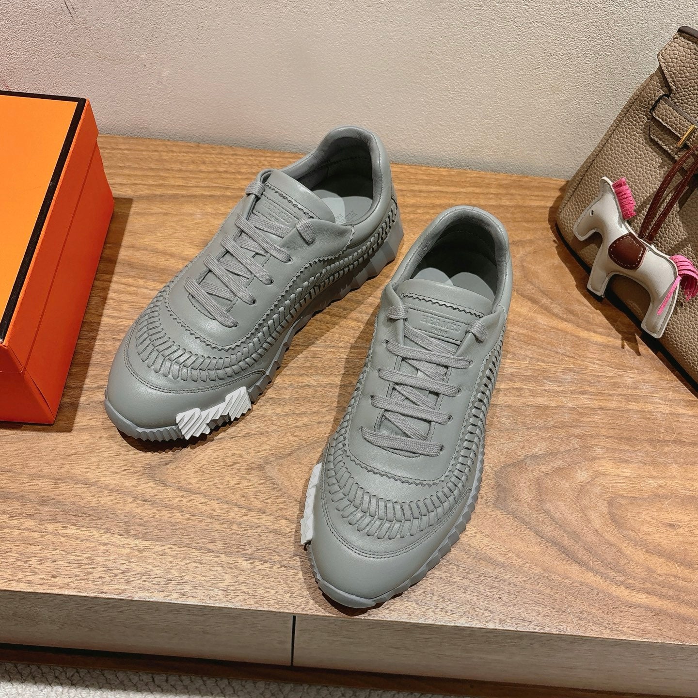 LuxluxHouse Best Quality Shoes Hermes