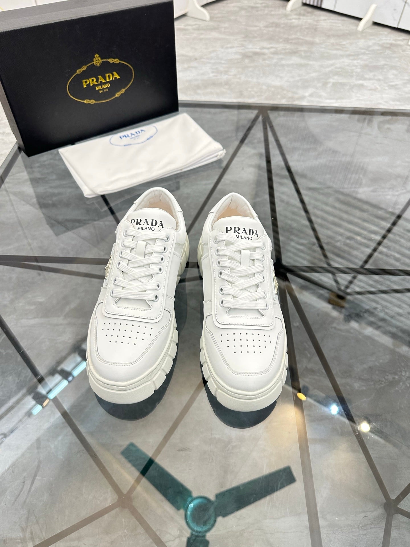 LuxluxHouse Best Quality Shoes Prada