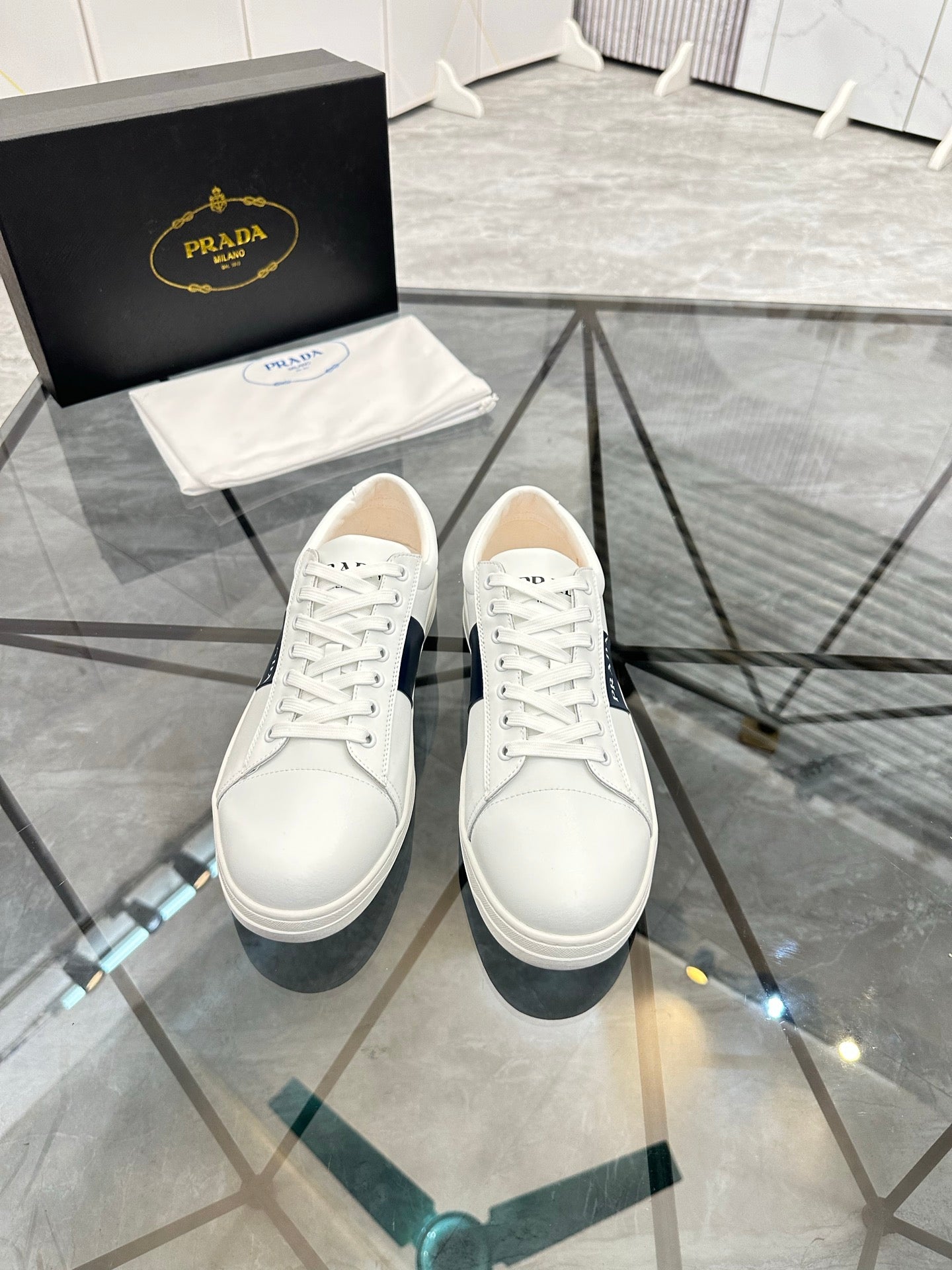 LuxluxHouse Best Quality Shoes Prada
