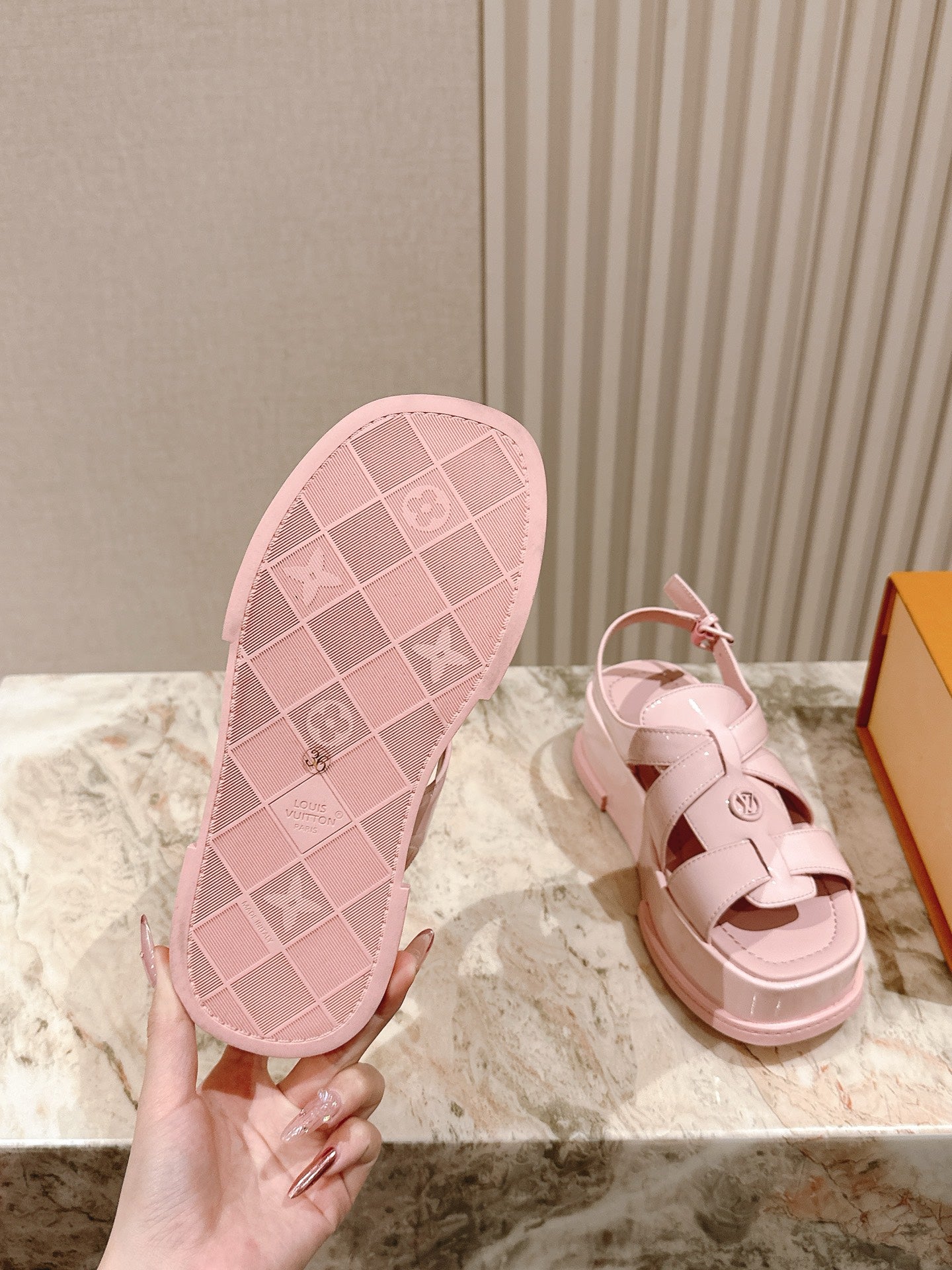 LuxluxHouse Best Quality Women Shoes Louis Vuitton