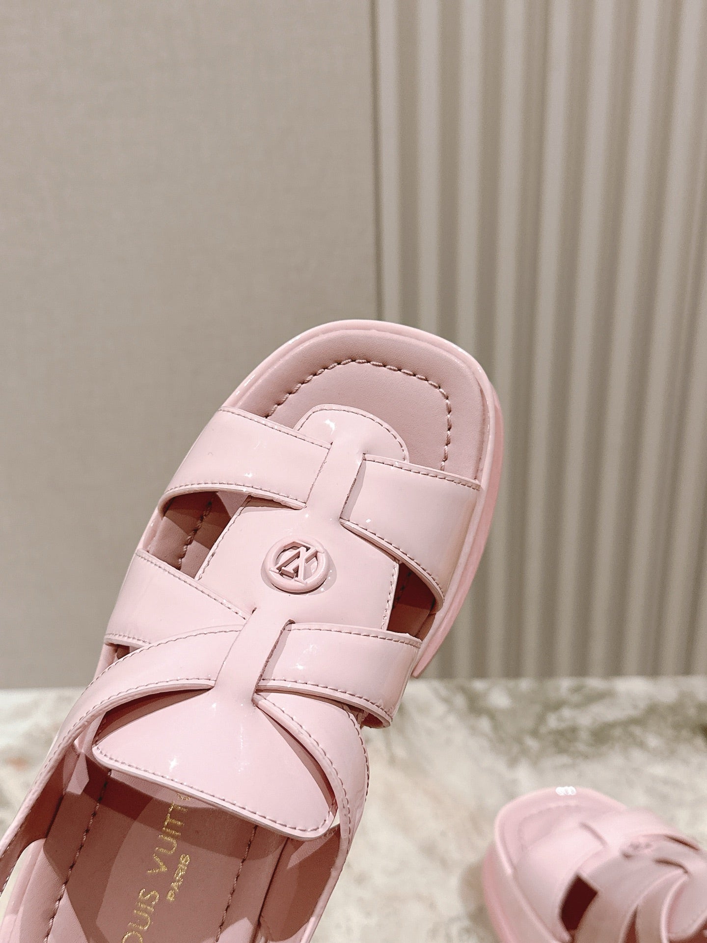 LuxluxHouse Best Quality Women Shoes Louis Vuitton