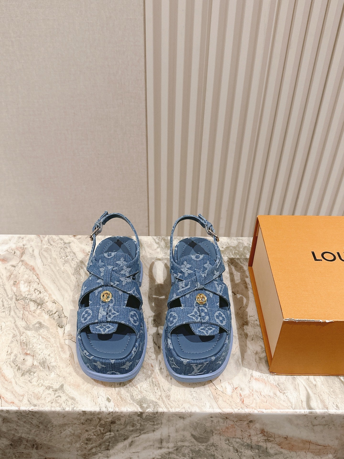 LuxluxHouse Best Quality Women Shoes Louis Vuitton