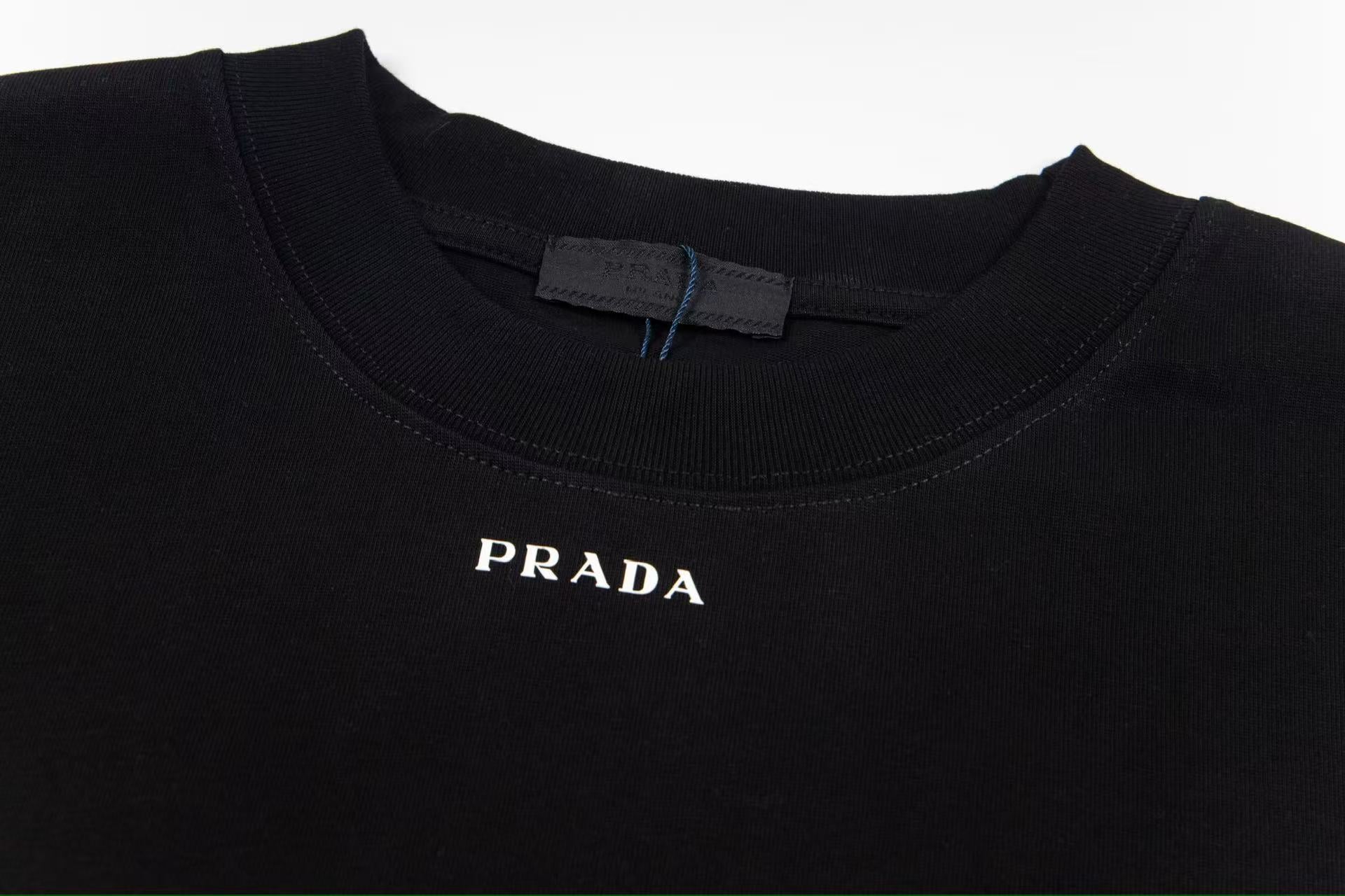 LuxluxHouse Best Quality Clothes T-shirt Prada