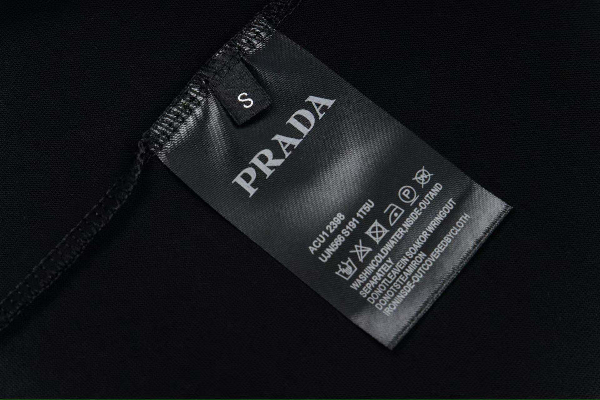 LuxluxHouse Best Quality Clothes T-shirt Prada