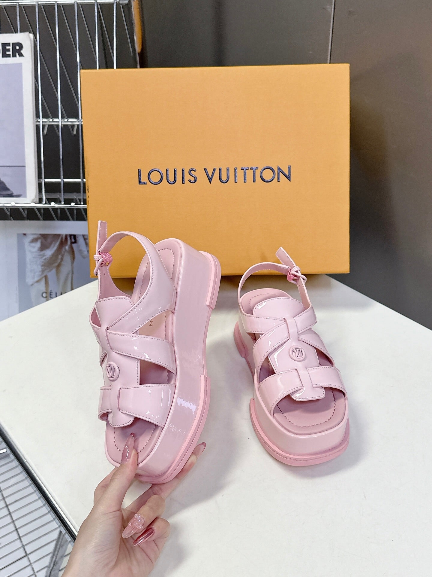 LuxluxHouse Best Quality Women Shoes Louis Vuitton