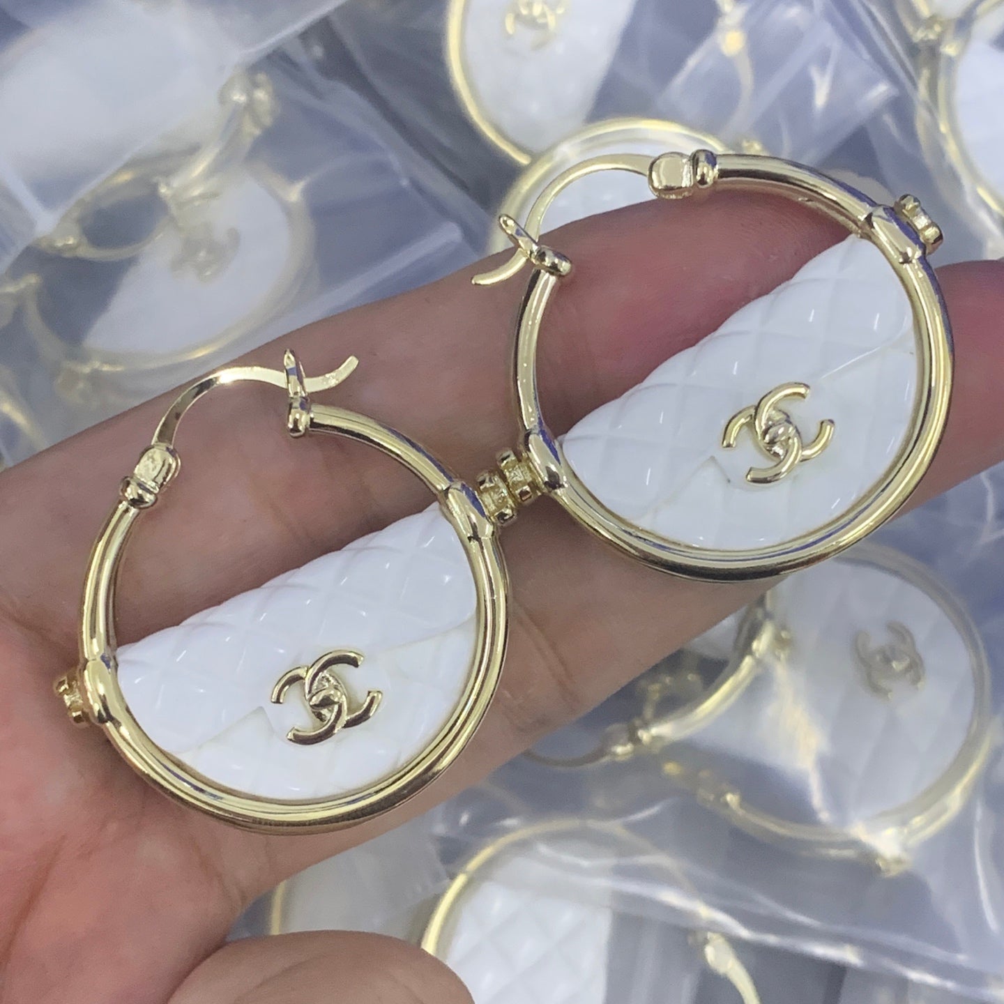 LuxluxHouse Low Price And High Quality Accessories Chanel