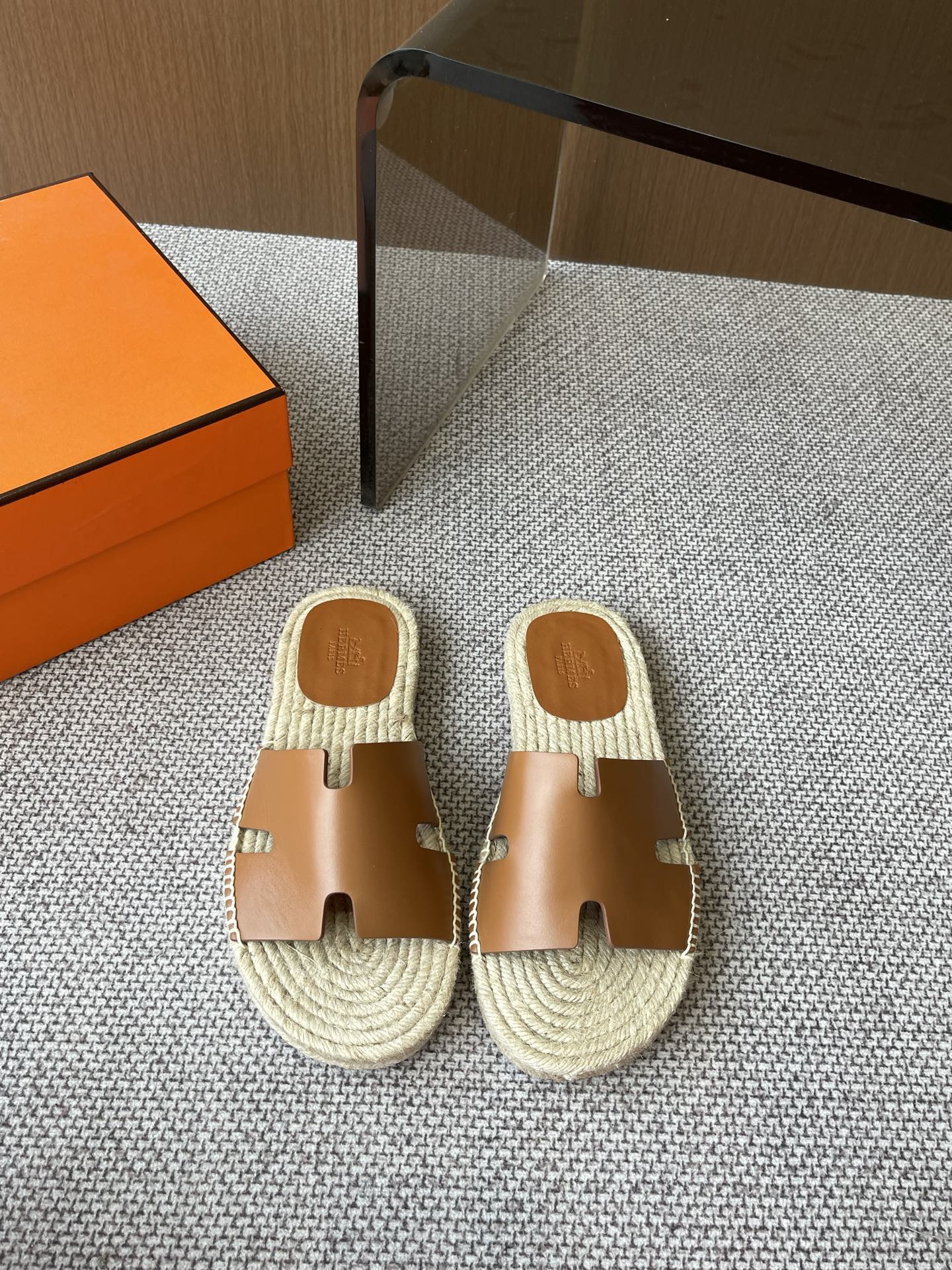 LuxluxHouse Best Quality Women Shoes Hermes