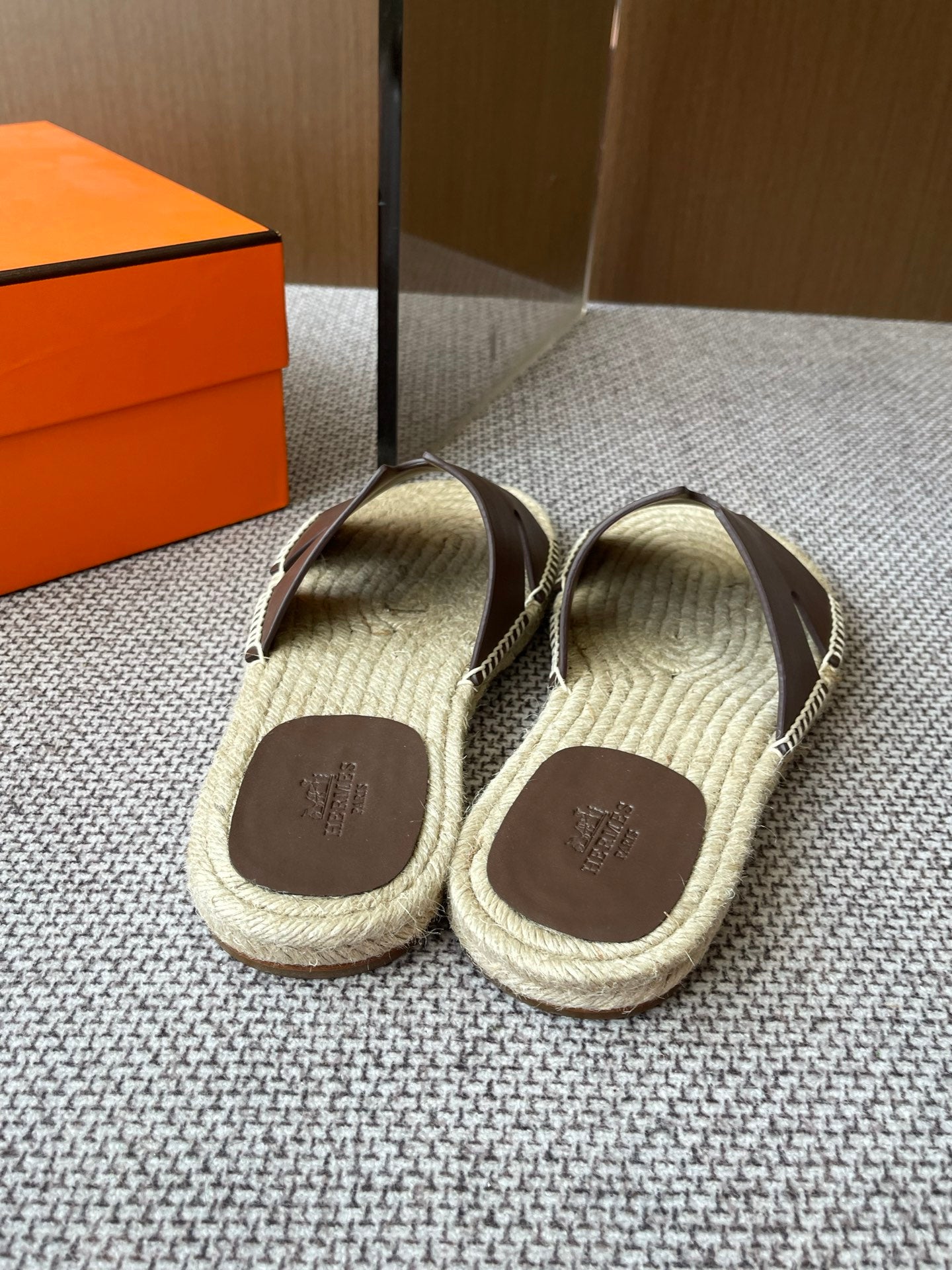 LuxluxHouse Best Quality Women Shoes Hermes
