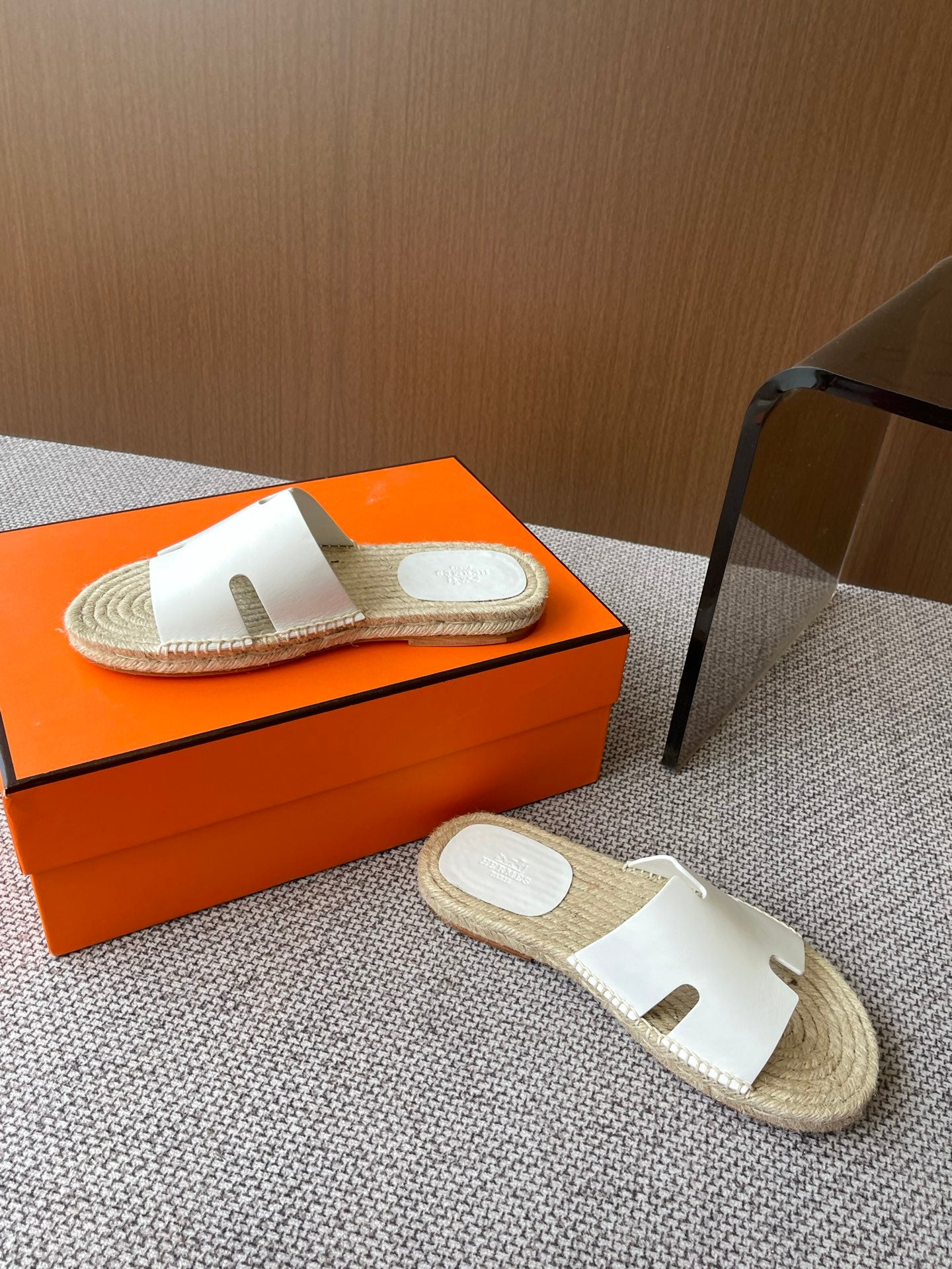 LuxluxHouse Best Quality Women Shoes Hermes