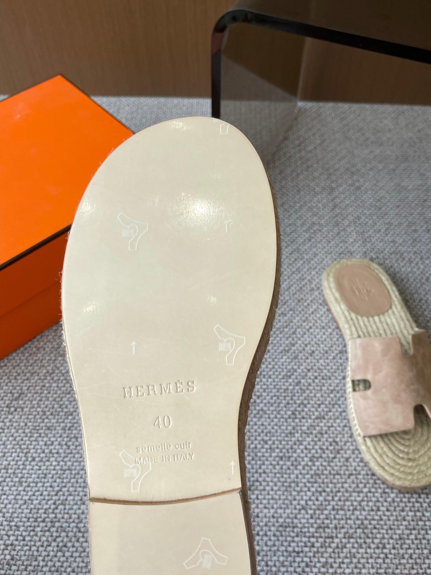 LuxluxHouse Best Quality Women Shoes Hermes