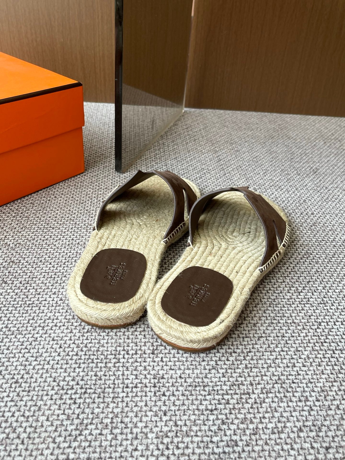 LuxluxHouse Best Quality Women Shoes Hermes
