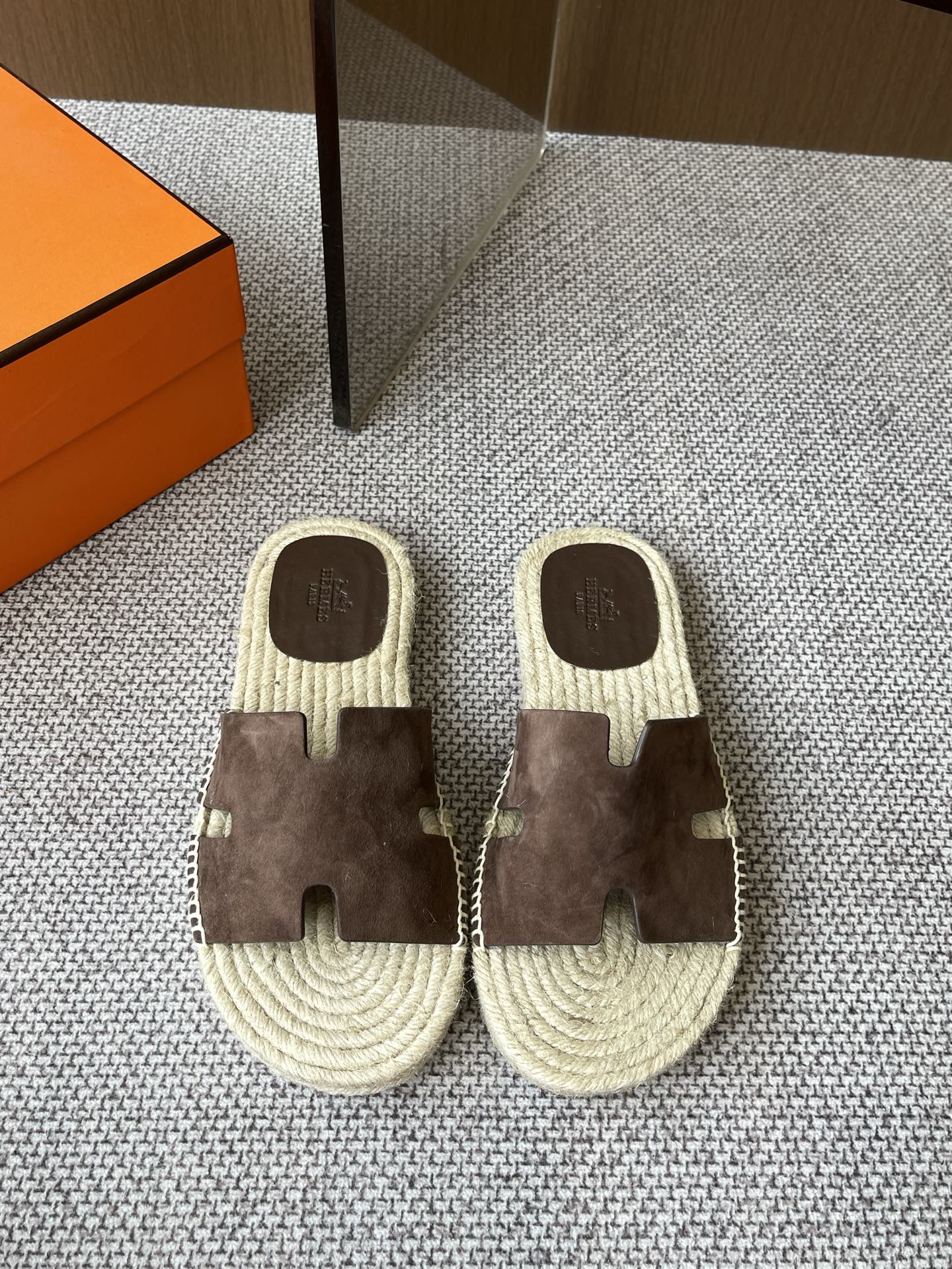 LuxluxHouse Best Quality Women Shoes Hermes