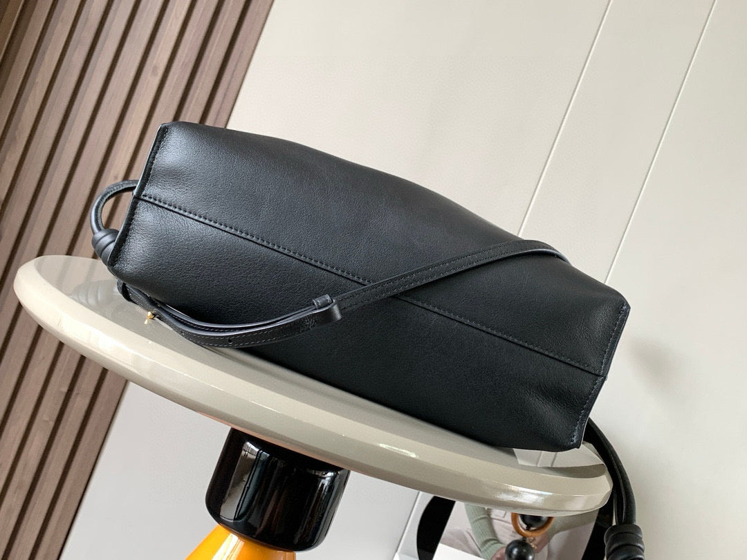 LuxluxHouse Best Quality Bags Loewe