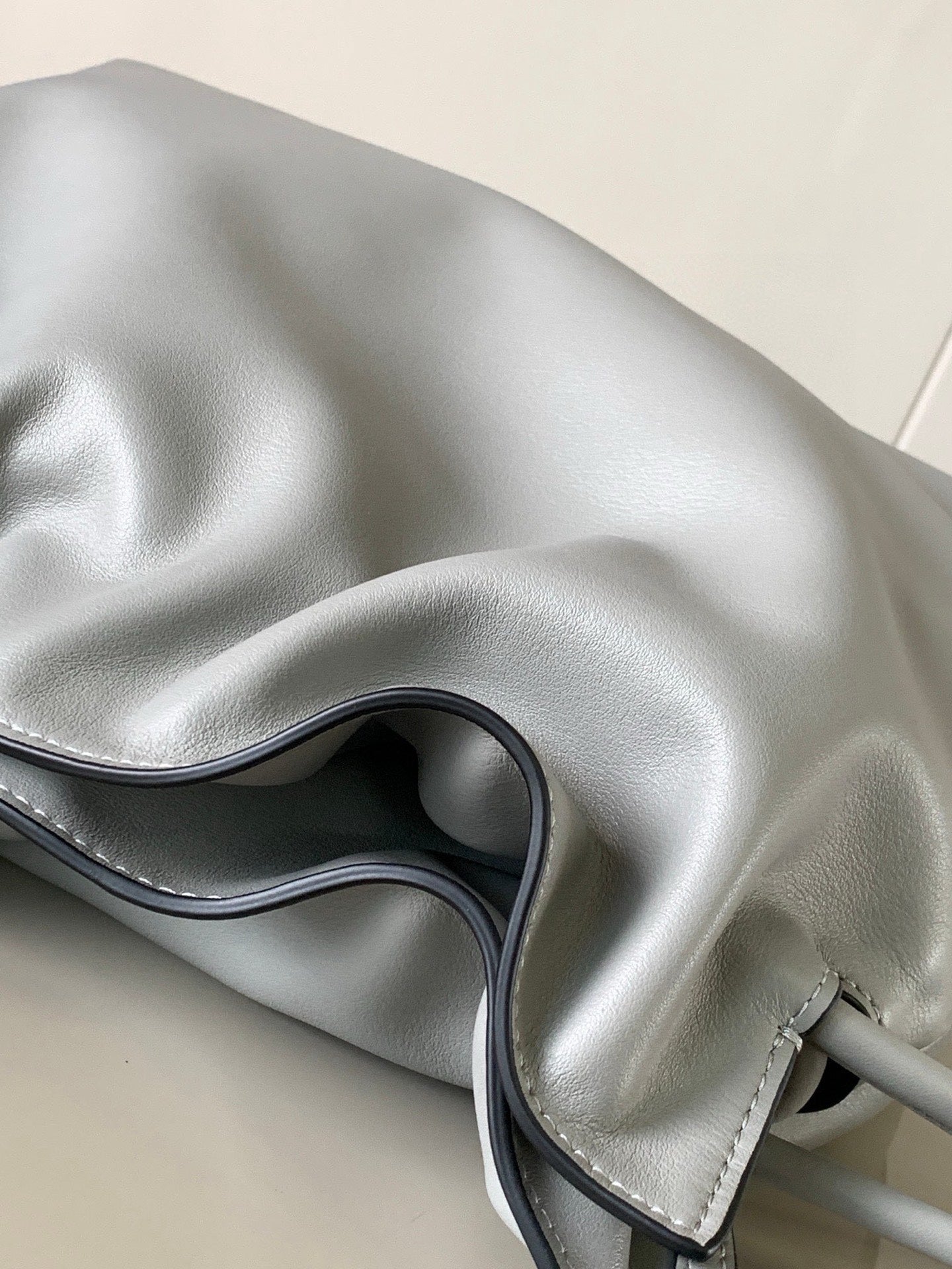 LuxluxHouse Best Quality Bags Loewe